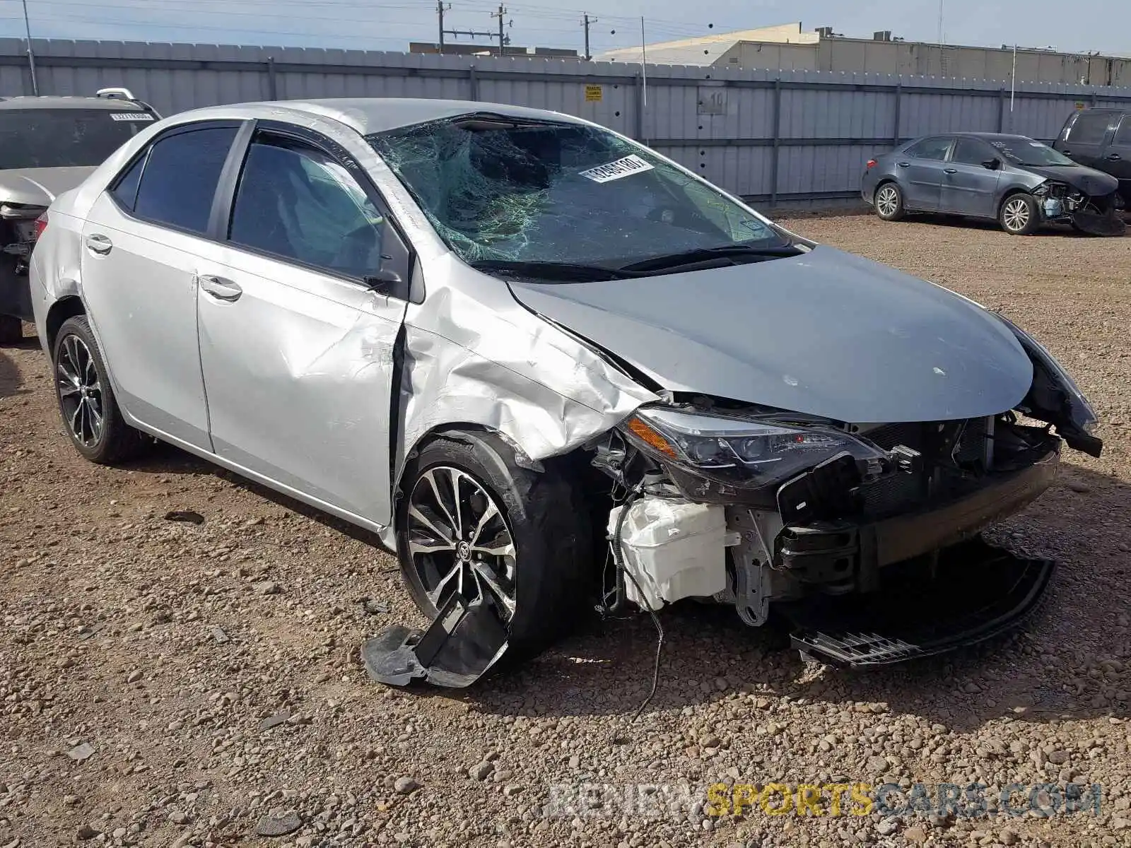 1 Photograph of a damaged car 2T1BURHE5KC133136 TOYOTA COROLLA 2019