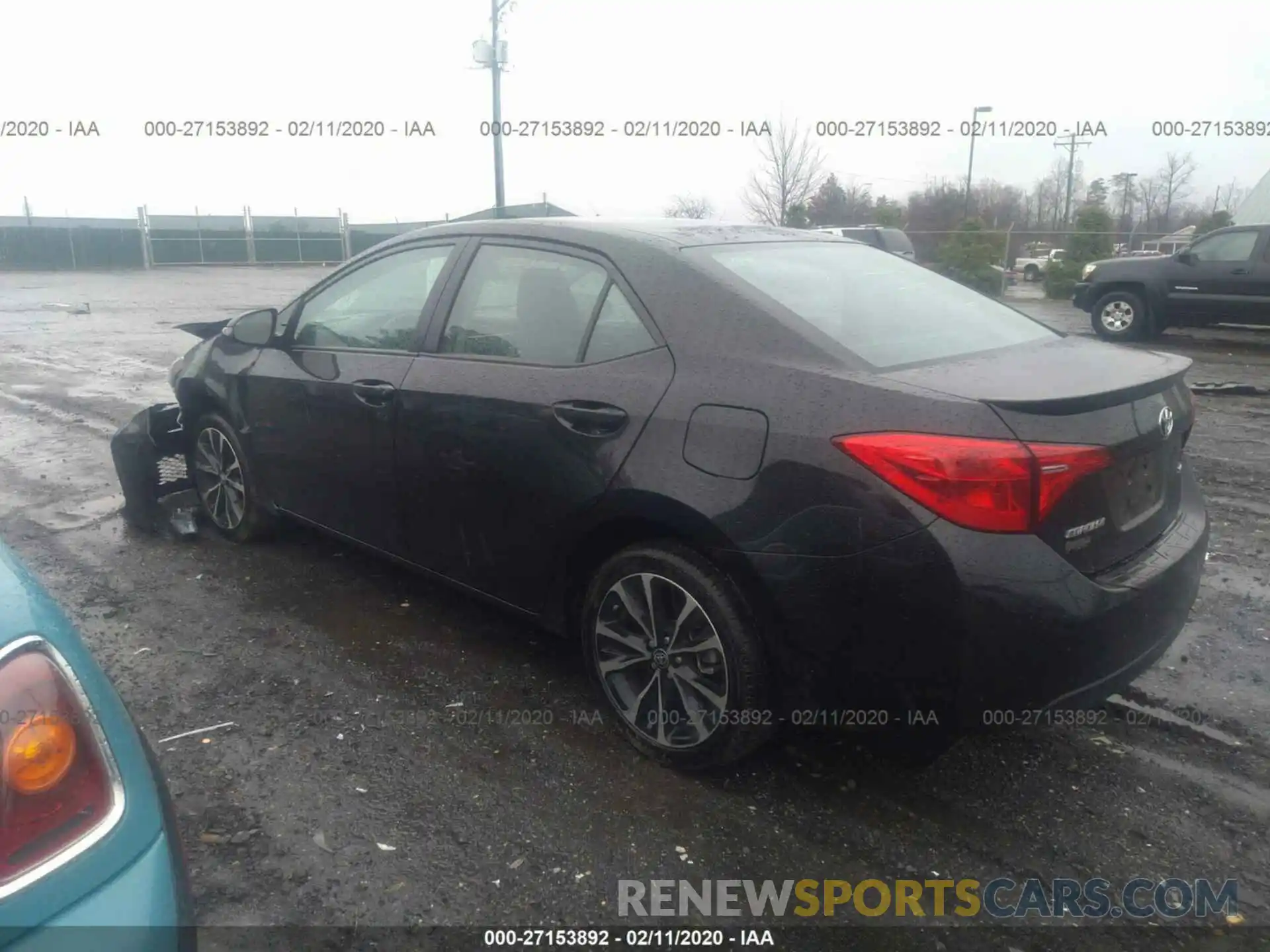 3 Photograph of a damaged car 2T1BURHE5KC133489 TOYOTA COROLLA 2019