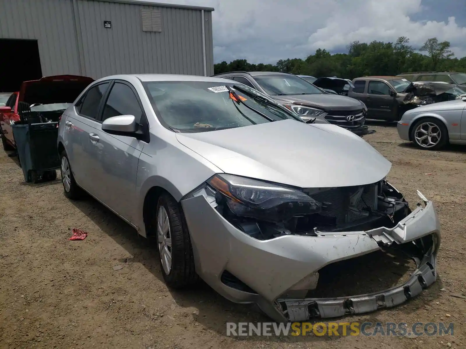 1 Photograph of a damaged car 2T1BURHE5KC135324 TOYOTA COROLLA 2019