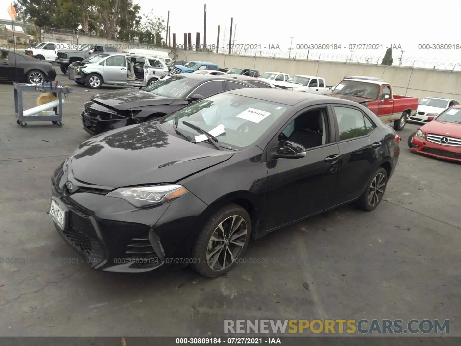 2 Photograph of a damaged car 2T1BURHE5KC135372 TOYOTA COROLLA 2019