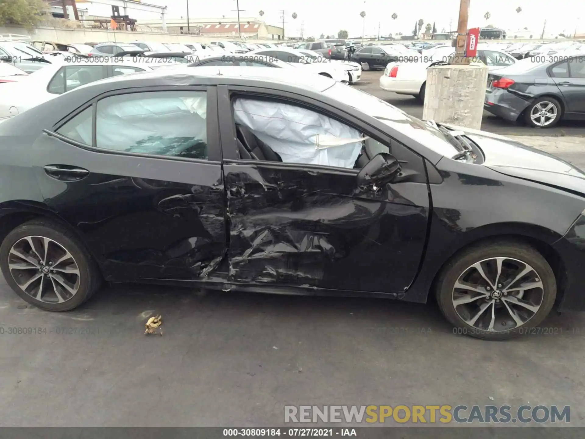 6 Photograph of a damaged car 2T1BURHE5KC135372 TOYOTA COROLLA 2019