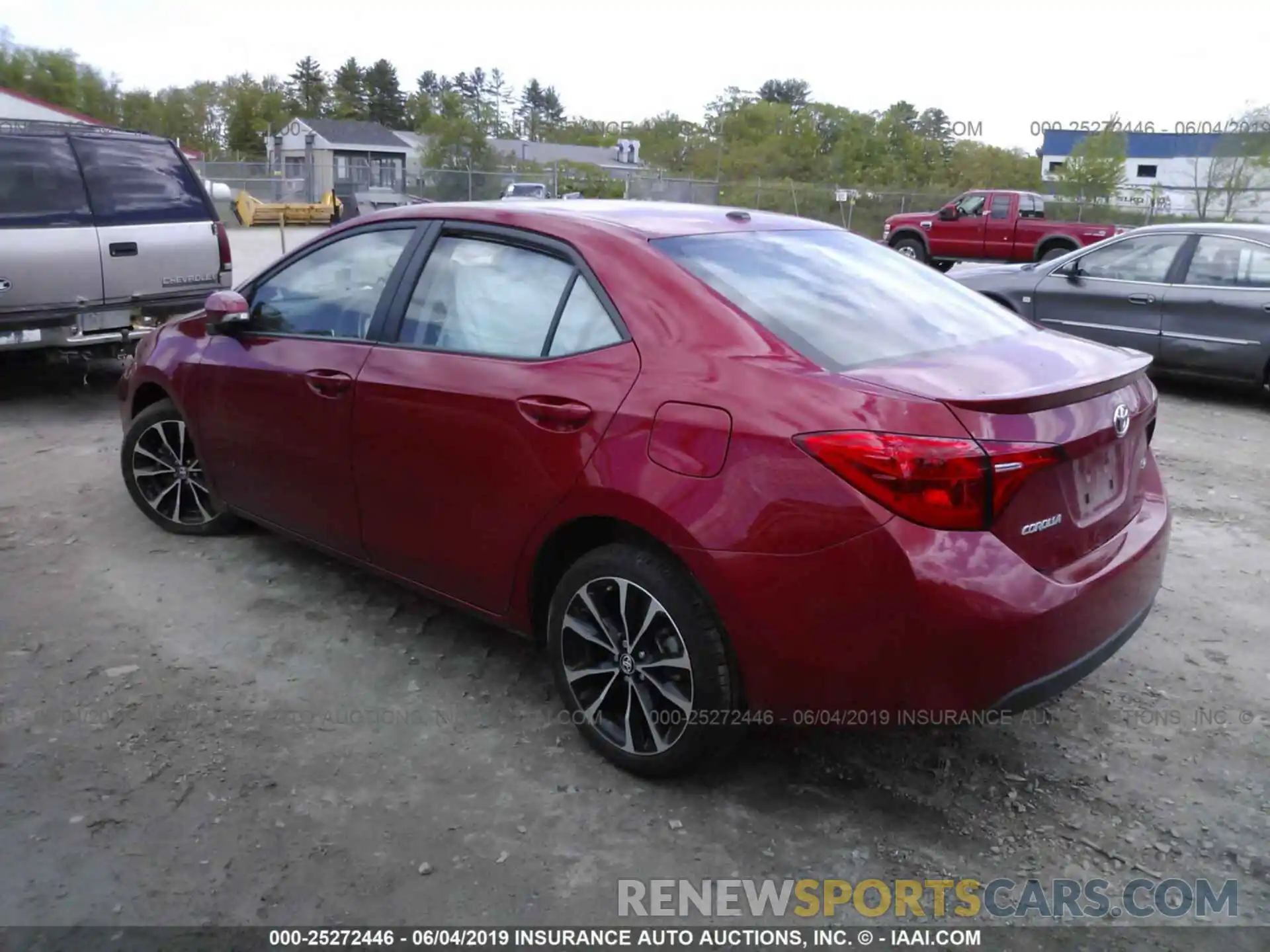 3 Photograph of a damaged car 2T1BURHE5KC136425 TOYOTA COROLLA 2019