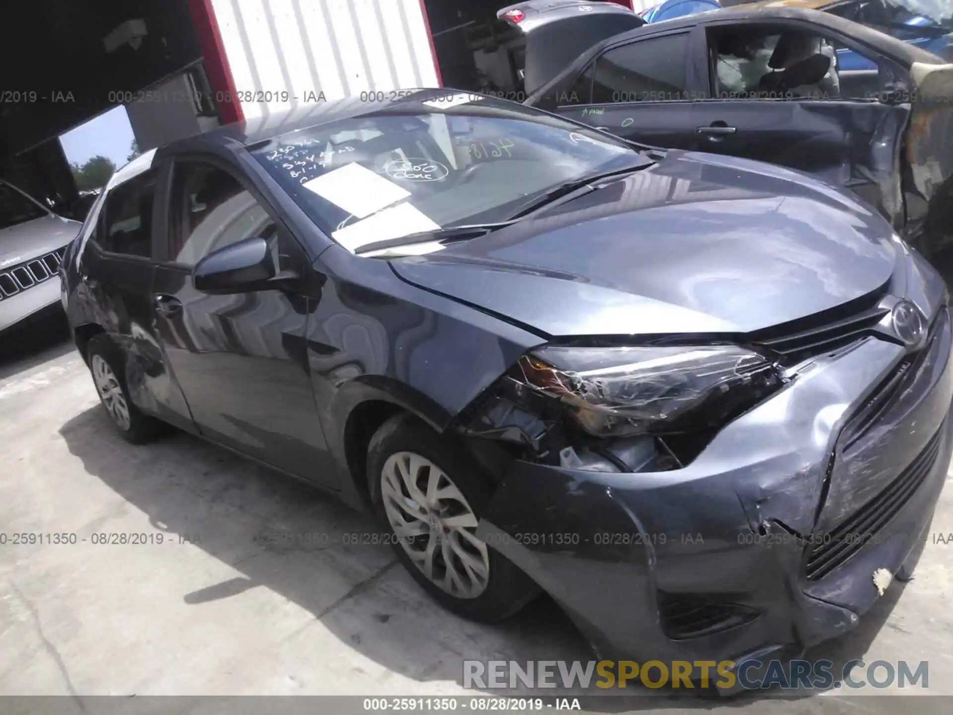 1 Photograph of a damaged car 2T1BURHE5KC137011 TOYOTA COROLLA 2019