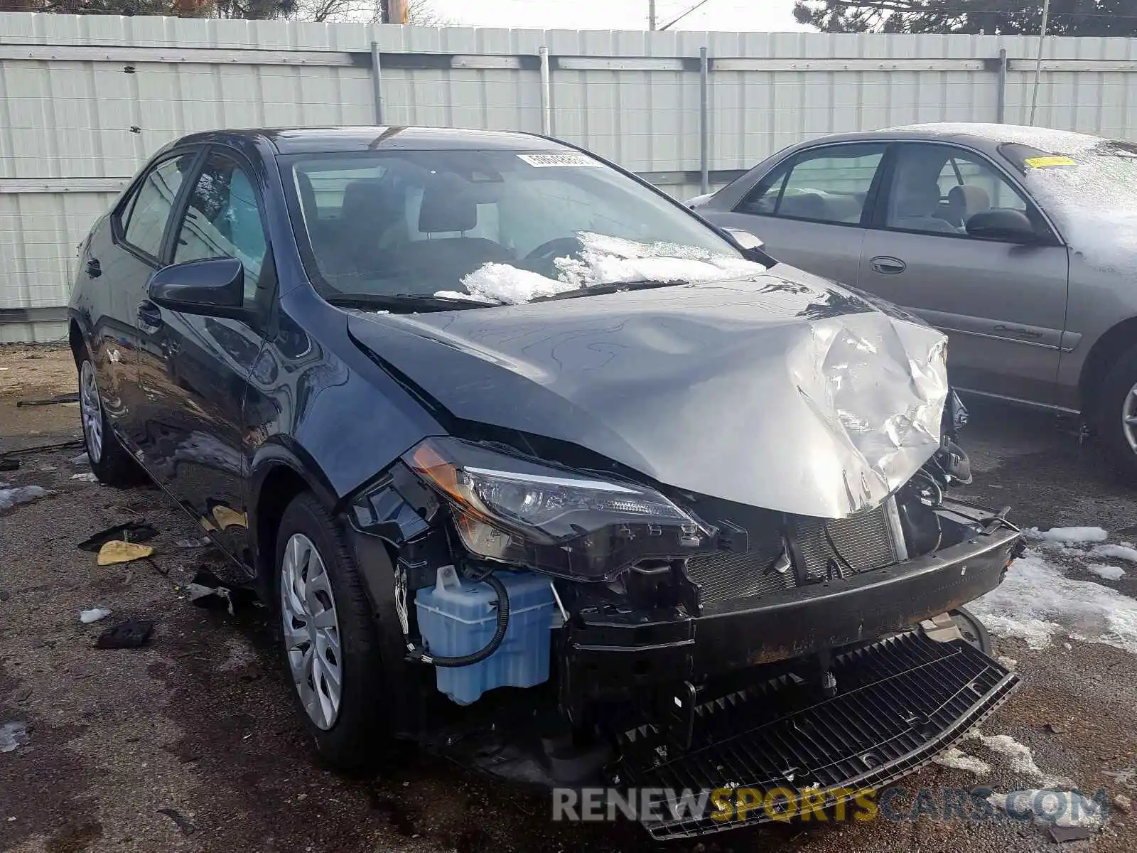 1 Photograph of a damaged car 2T1BURHE5KC138188 TOYOTA COROLLA 2019