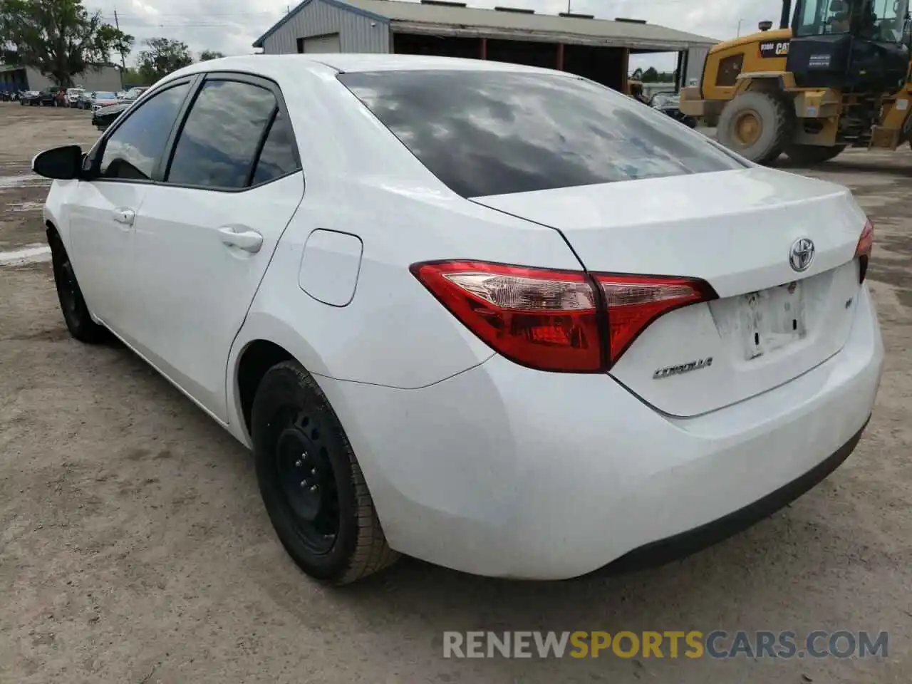 3 Photograph of a damaged car 2T1BURHE5KC138496 TOYOTA COROLLA 2019