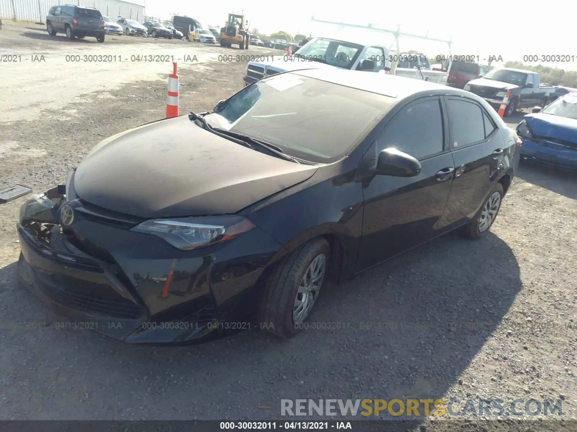 2 Фотография поврежденного автомобиля 2T1BURHE5KC138594 TOYOTA COROLLA 2019