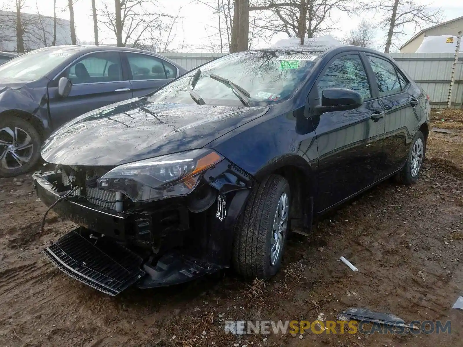 2 Фотография поврежденного автомобиля 2T1BURHE5KC138742 TOYOTA COROLLA 2019