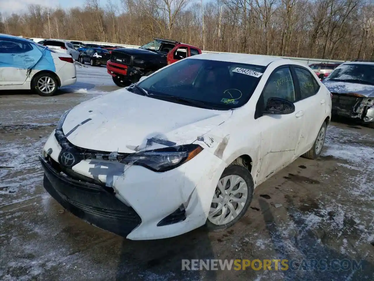 2 Фотография поврежденного автомобиля 2T1BURHE5KC138854 TOYOTA COROLLA 2019