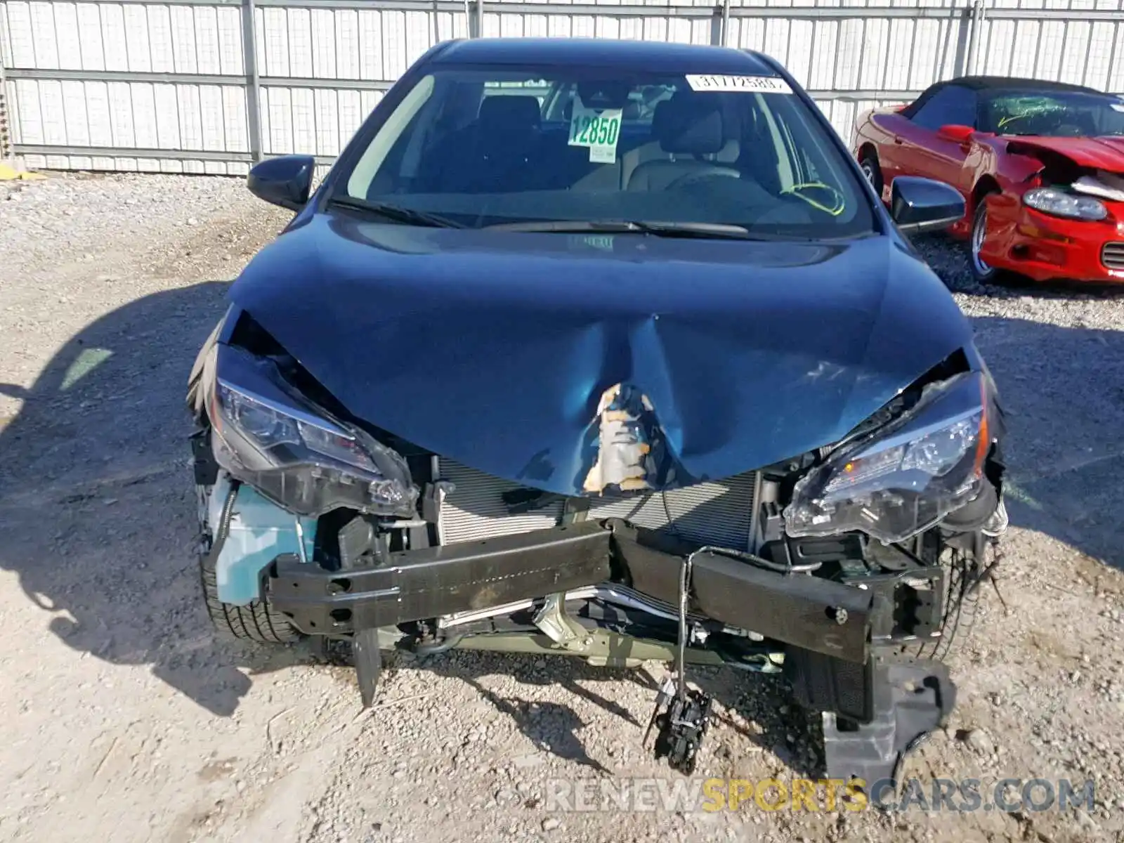 9 Фотография поврежденного автомобиля 2T1BURHE5KC139115 TOYOTA COROLLA 2019