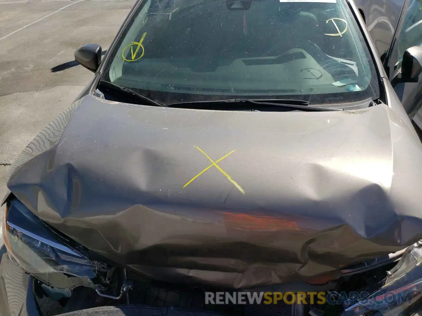 7 Photograph of a damaged car 2T1BURHE5KC141673 TOYOTA COROLLA 2019