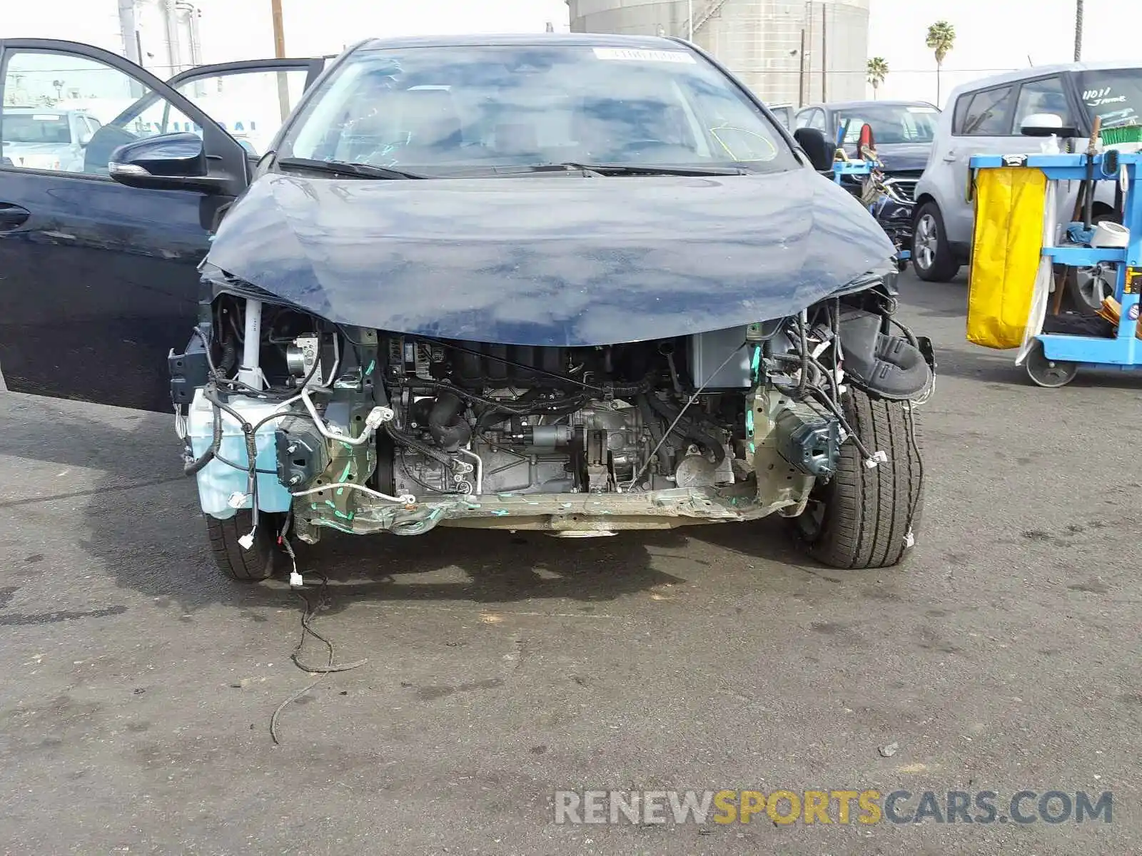 9 Photograph of a damaged car 2T1BURHE5KC142726 TOYOTA COROLLA 2019