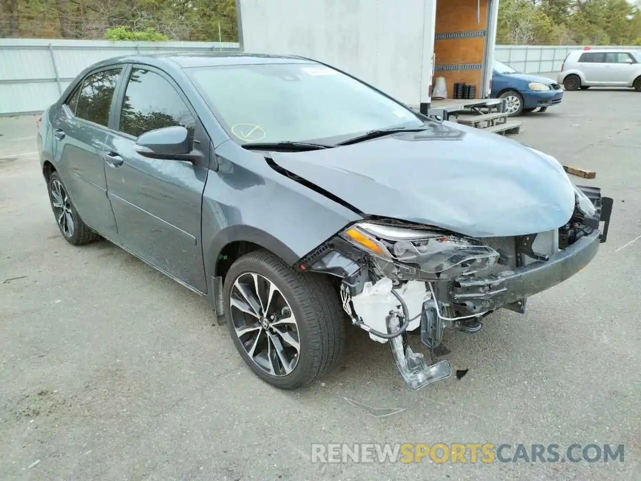 1 Photograph of a damaged car 2T1BURHE5KC142838 TOYOTA COROLLA 2019