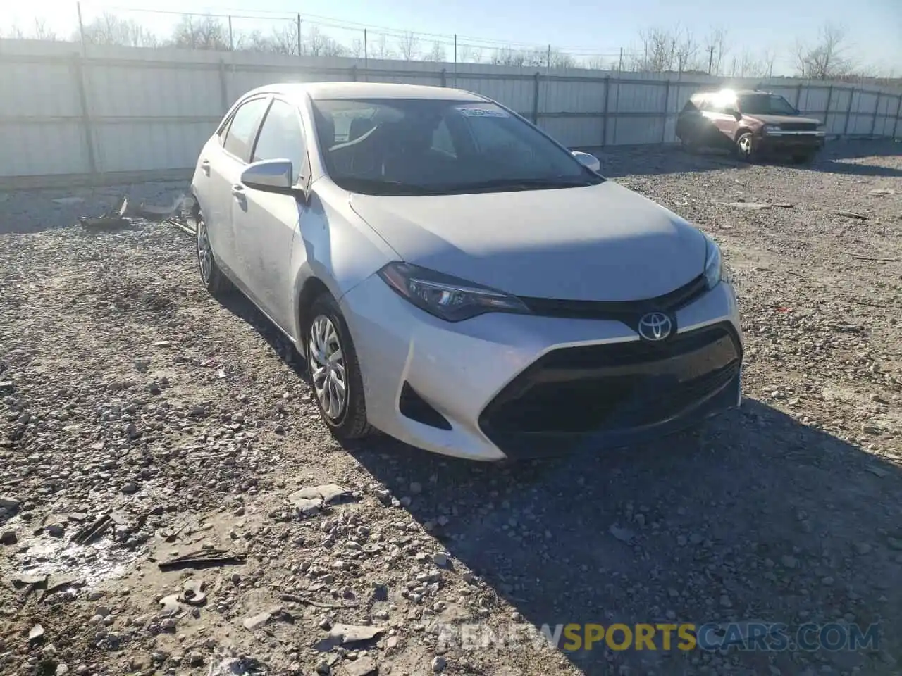 1 Photograph of a damaged car 2T1BURHE5KC142869 TOYOTA COROLLA 2019