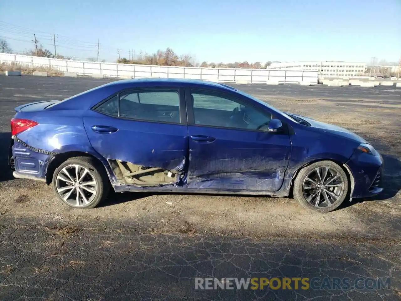 9 Photograph of a damaged car 2T1BURHE5KC142967 TOYOTA COROLLA 2019