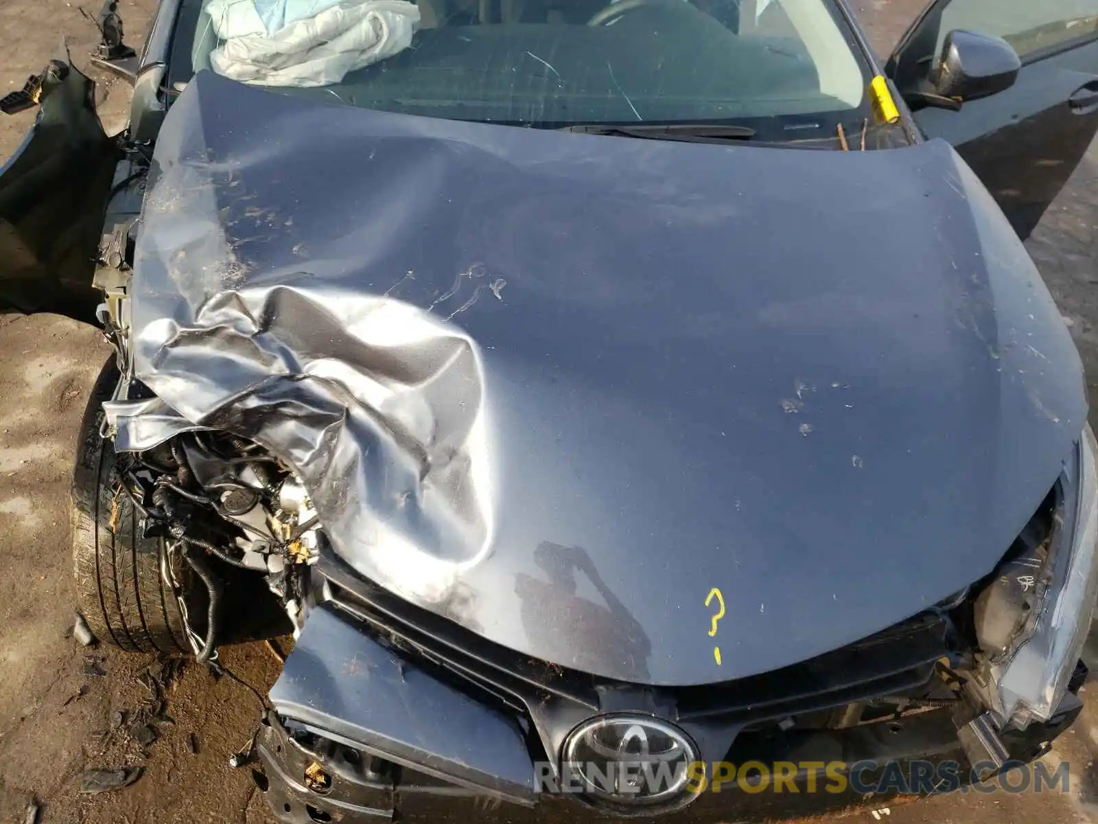 7 Photograph of a damaged car 2T1BURHE5KC143066 TOYOTA COROLLA 2019