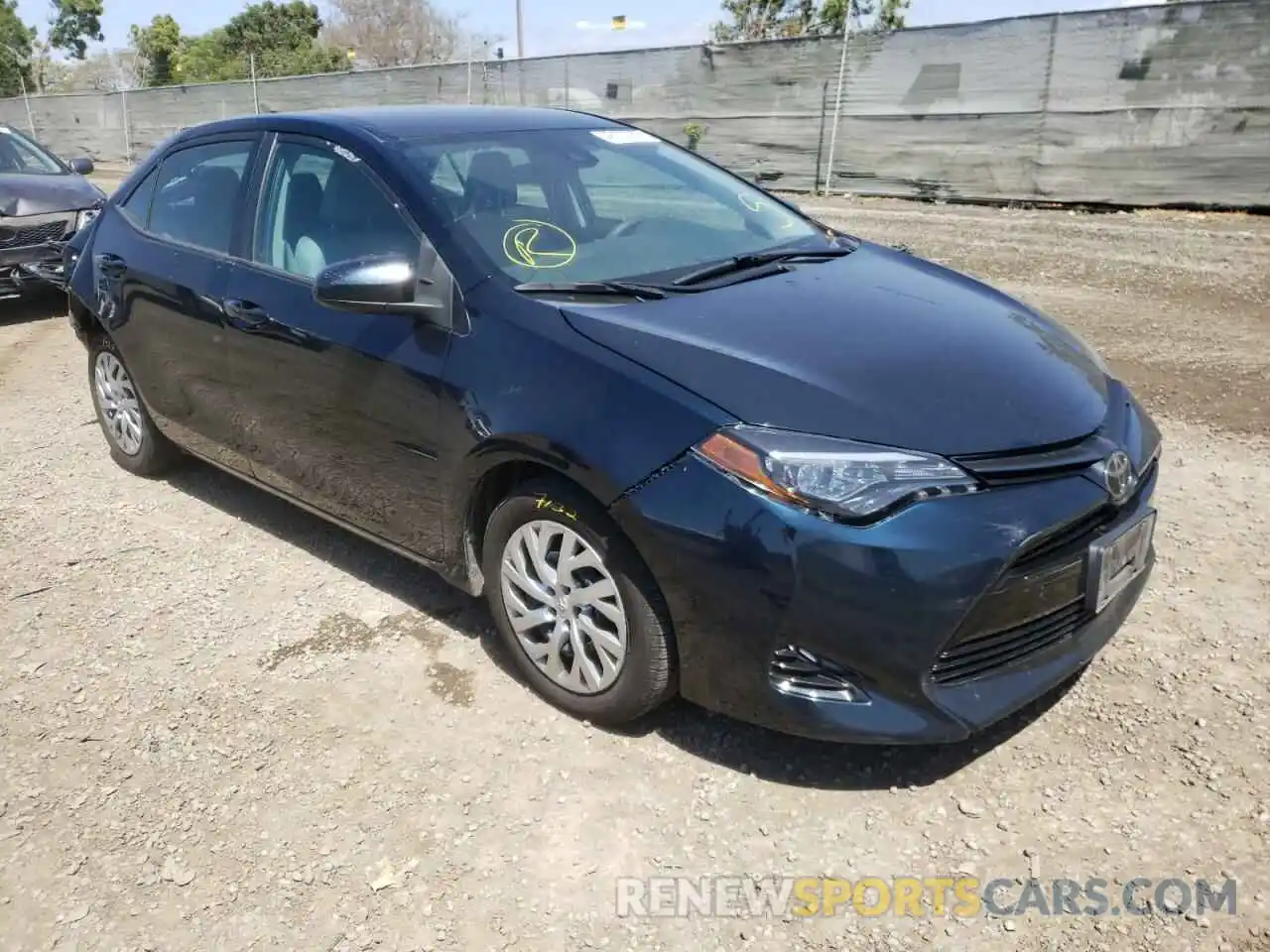 1 Photograph of a damaged car 2T1BURHE5KC144055 TOYOTA COROLLA 2019