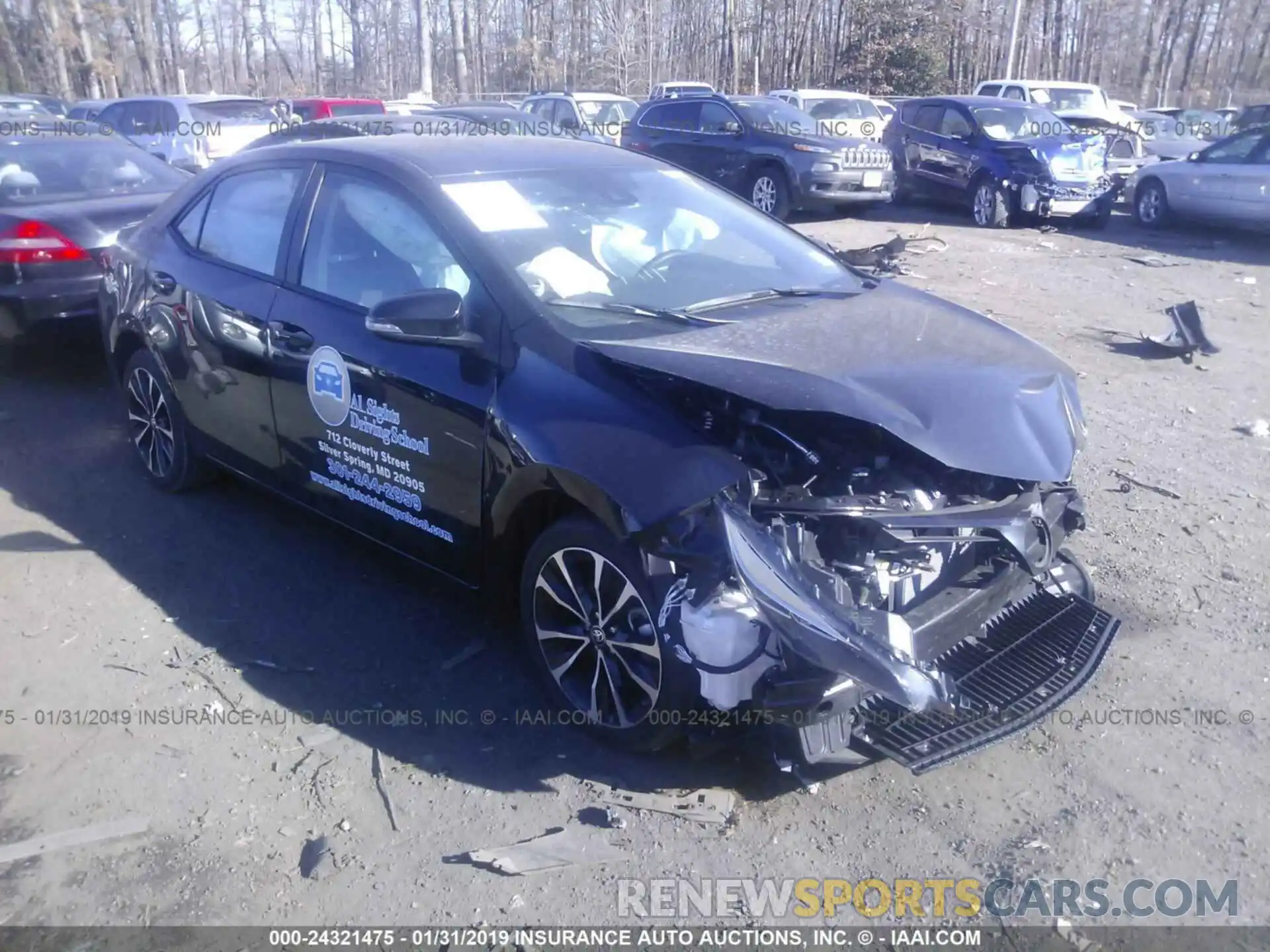 1 Photograph of a damaged car 2T1BURHE5KC144329 TOYOTA COROLLA 2019