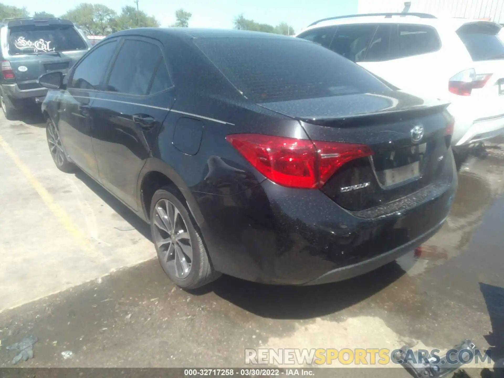 3 Photograph of a damaged car 2T1BURHE5KC144380 TOYOTA COROLLA 2019