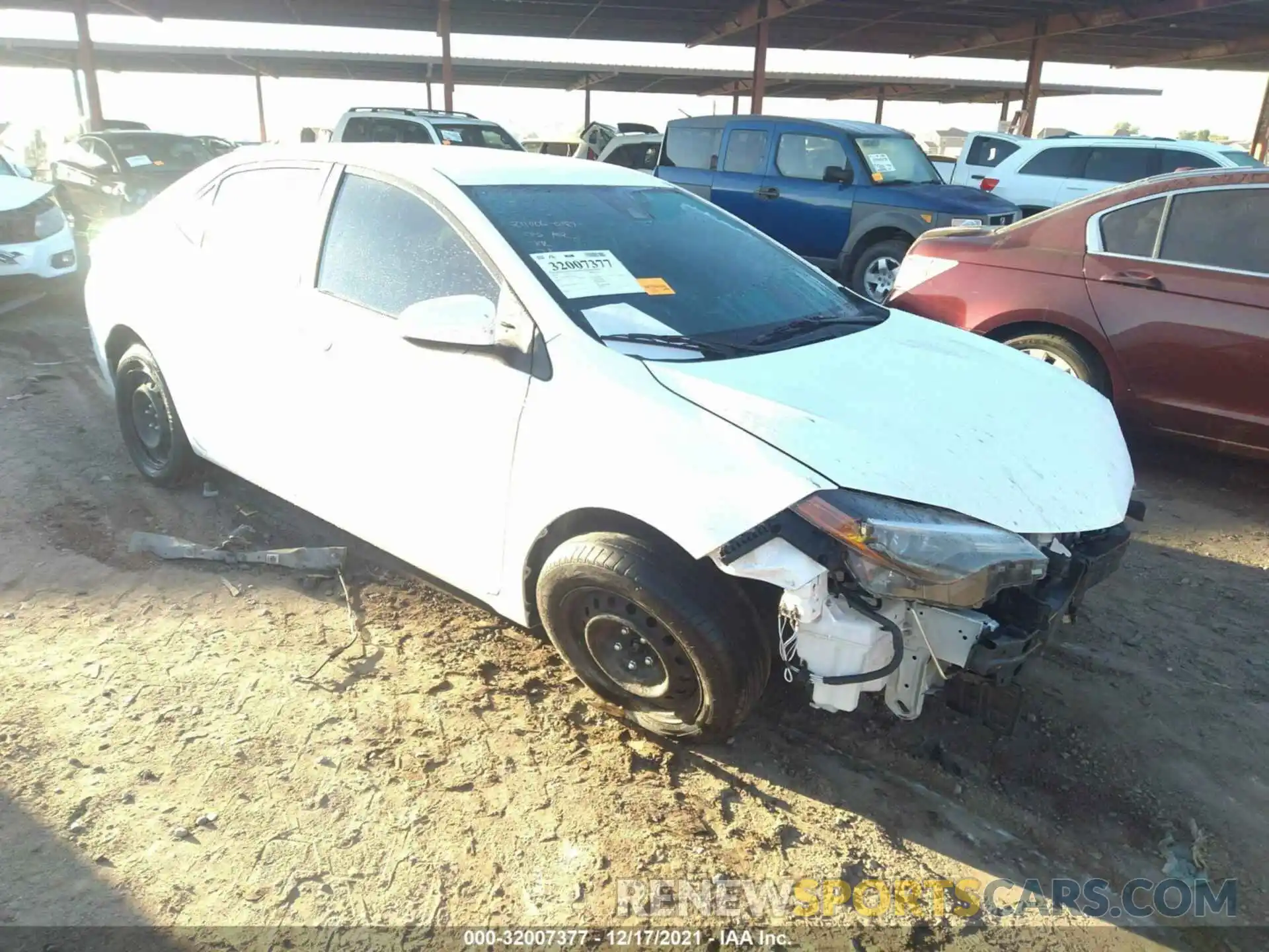 1 Photograph of a damaged car 2T1BURHE5KC144511 TOYOTA COROLLA 2019