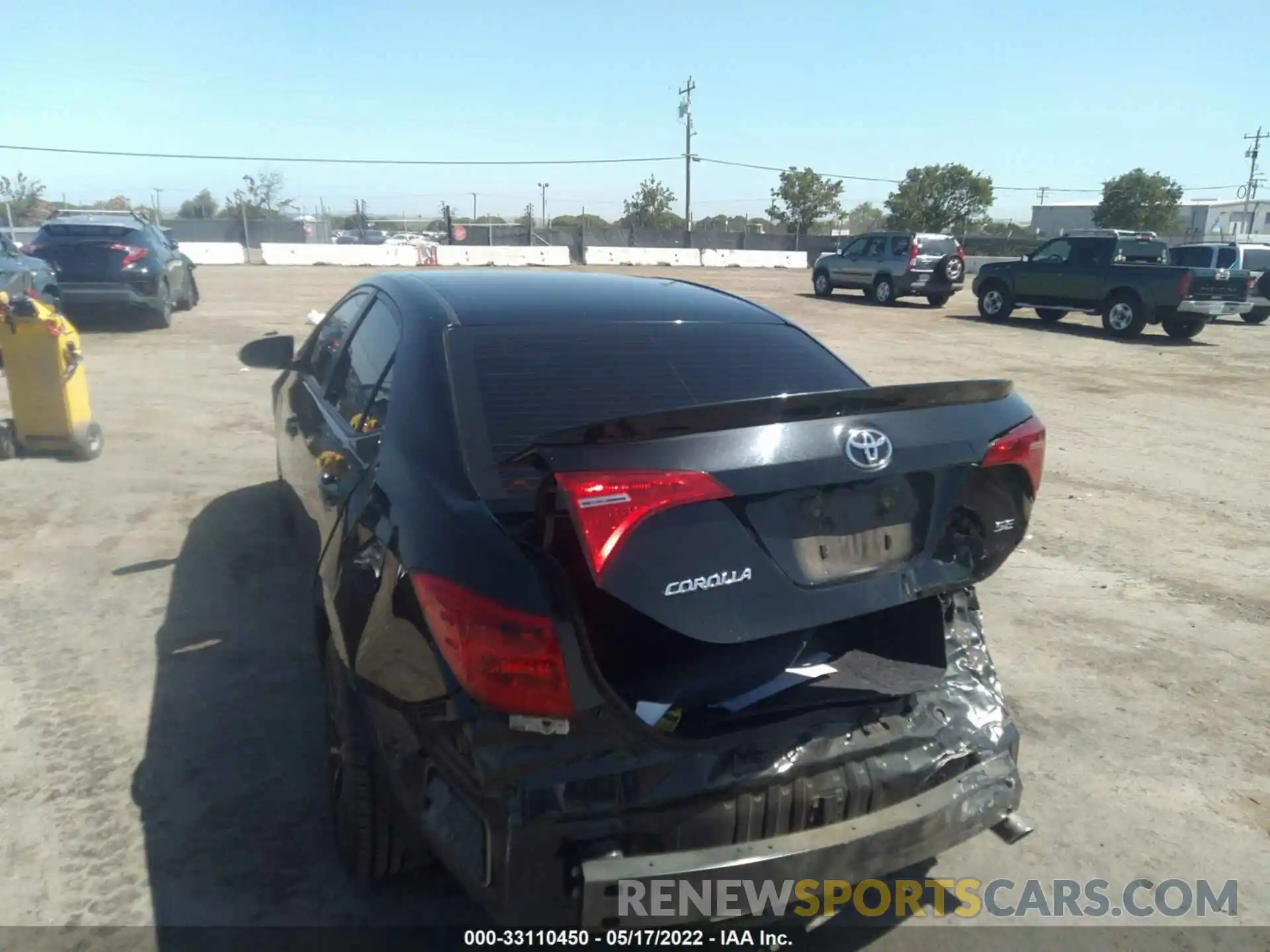 6 Photograph of a damaged car 2T1BURHE5KC145321 TOYOTA COROLLA 2019