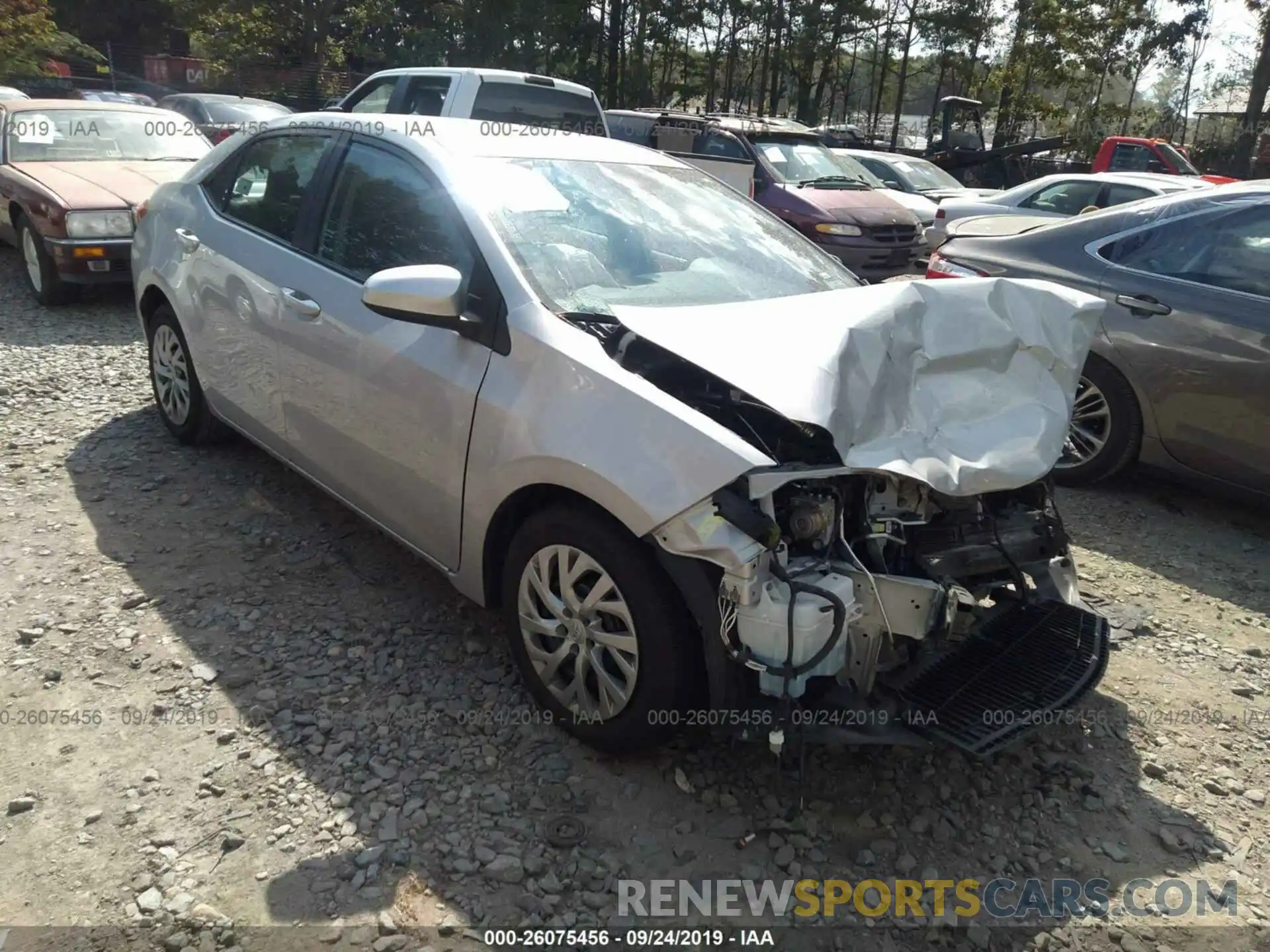 1 Photograph of a damaged car 2T1BURHE5KC146453 TOYOTA COROLLA 2019