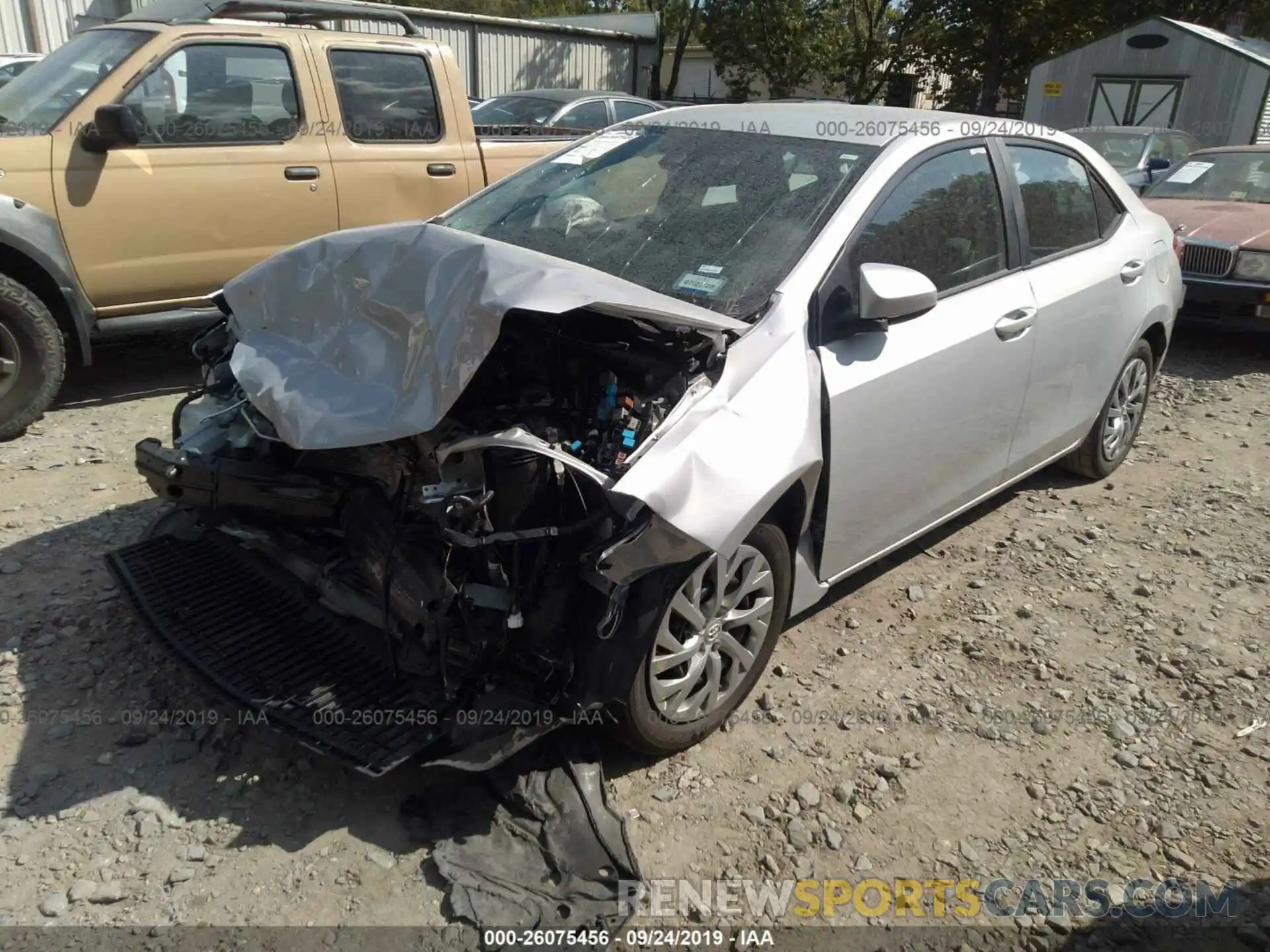 2 Фотография поврежденного автомобиля 2T1BURHE5KC146453 TOYOTA COROLLA 2019