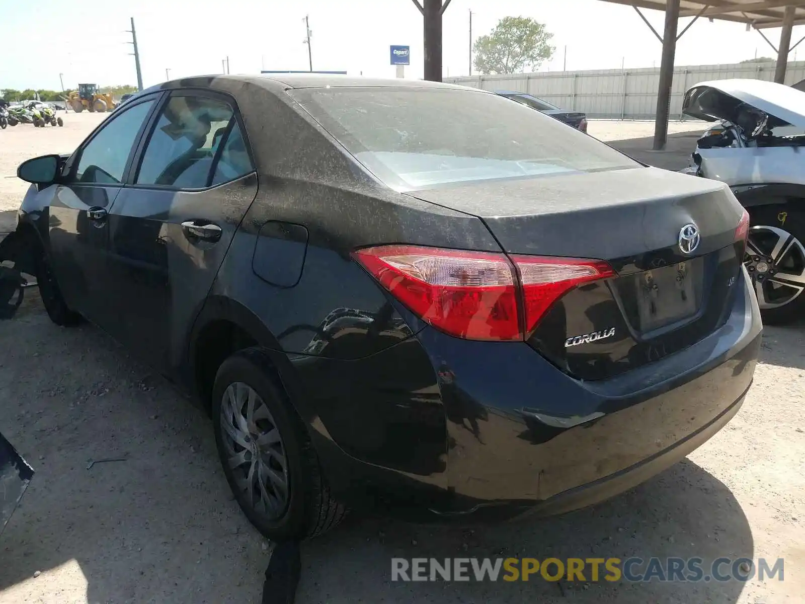 3 Photograph of a damaged car 2T1BURHE5KC146906 TOYOTA COROLLA 2019