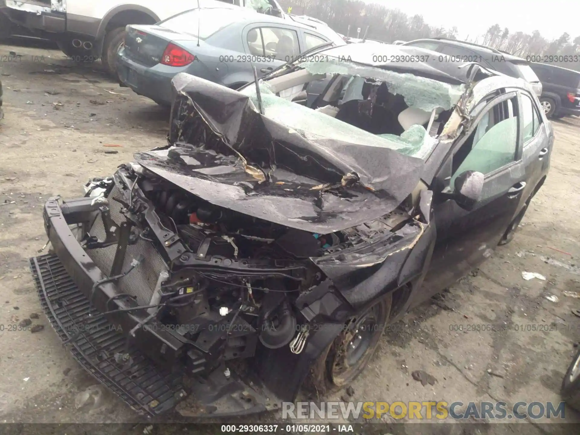 2 Photograph of a damaged car 2T1BURHE5KC147134 TOYOTA COROLLA 2019