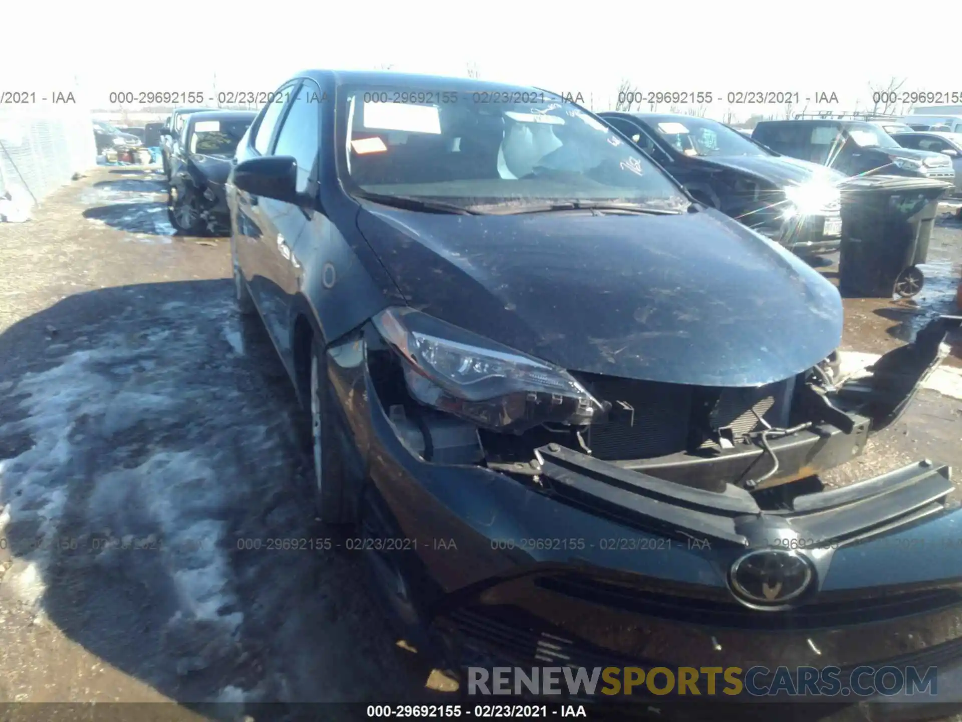 1 Photograph of a damaged car 2T1BURHE5KC147652 TOYOTA COROLLA 2019