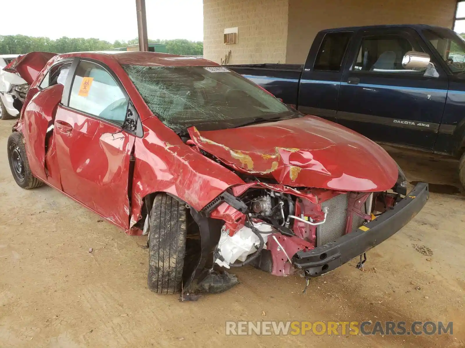 1 Photograph of a damaged car 2T1BURHE5KC148249 TOYOTA COROLLA 2019