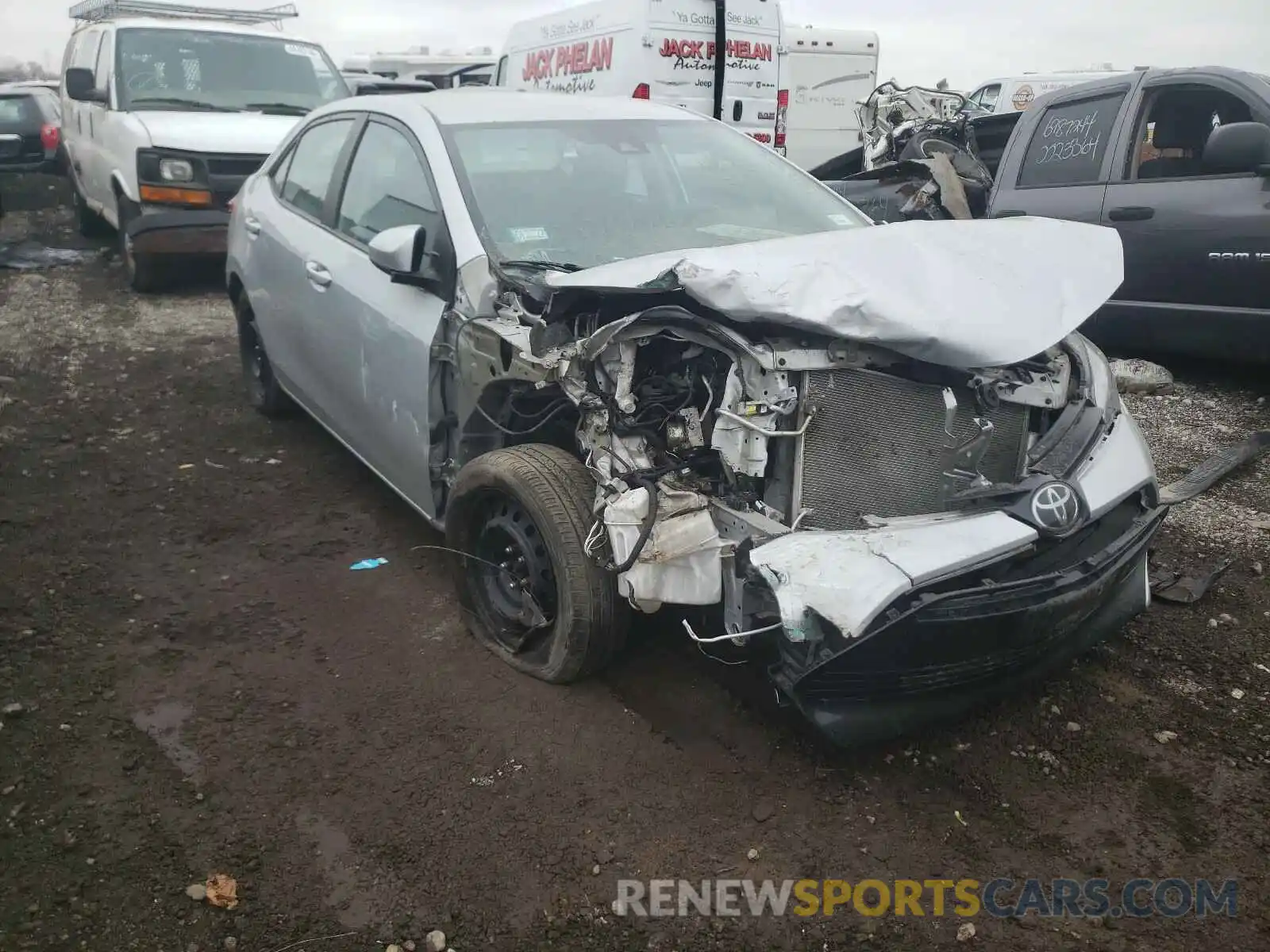 1 Photograph of a damaged car 2T1BURHE5KC148753 TOYOTA COROLLA 2019