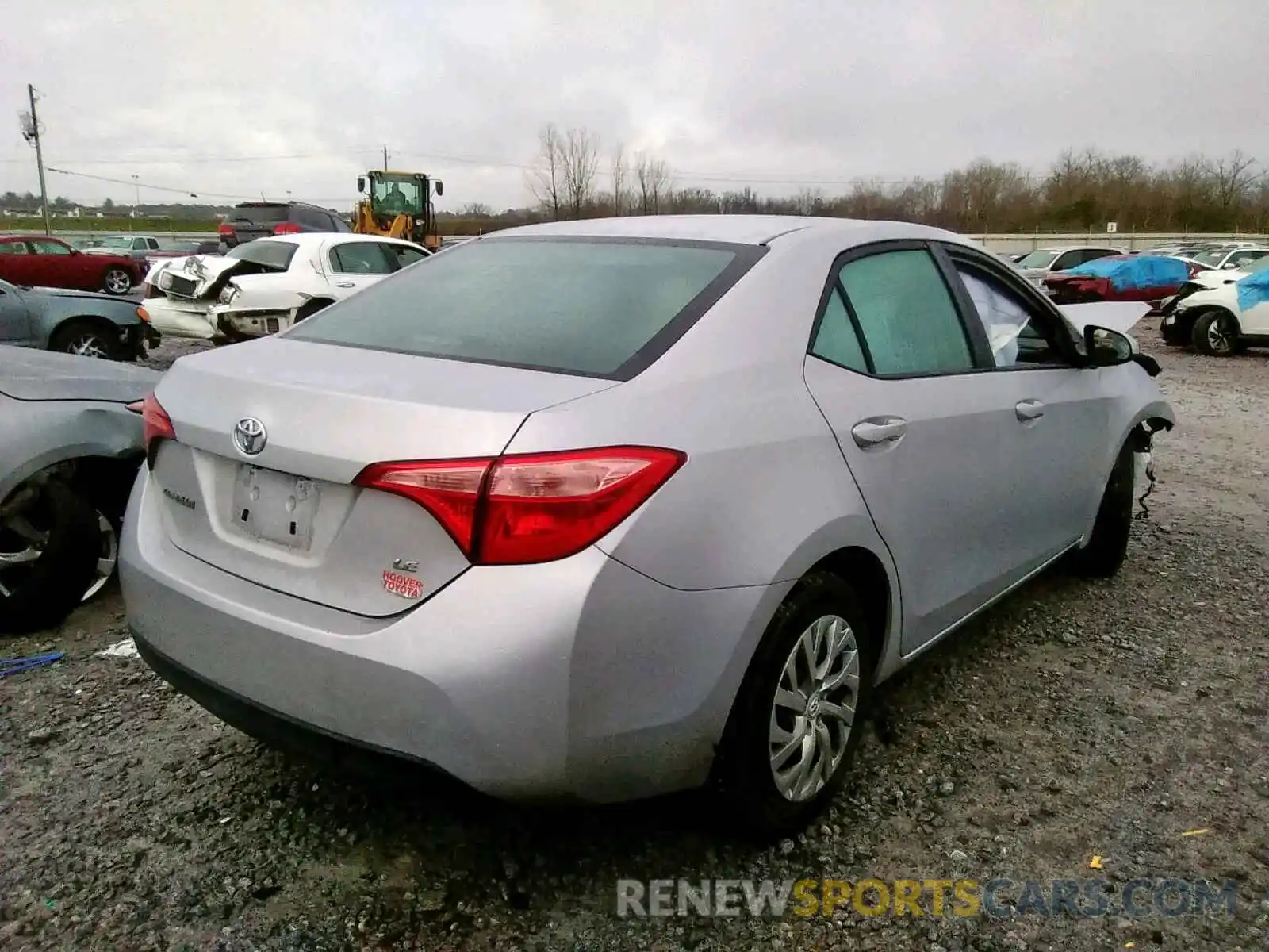 4 Photograph of a damaged car 2T1BURHE5KC149093 TOYOTA COROLLA 2019