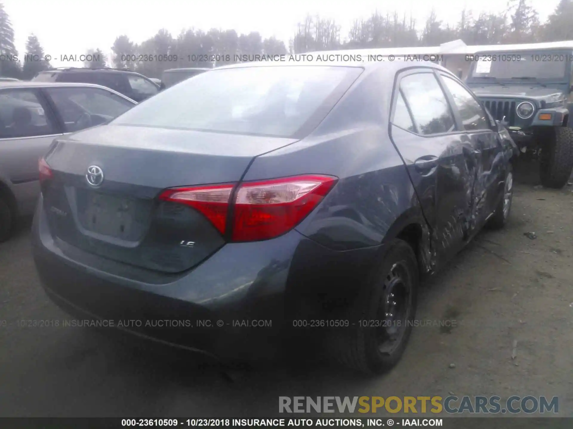 4 Photograph of a damaged car 2T1BURHE5KC149384 Toyota Corolla 2019