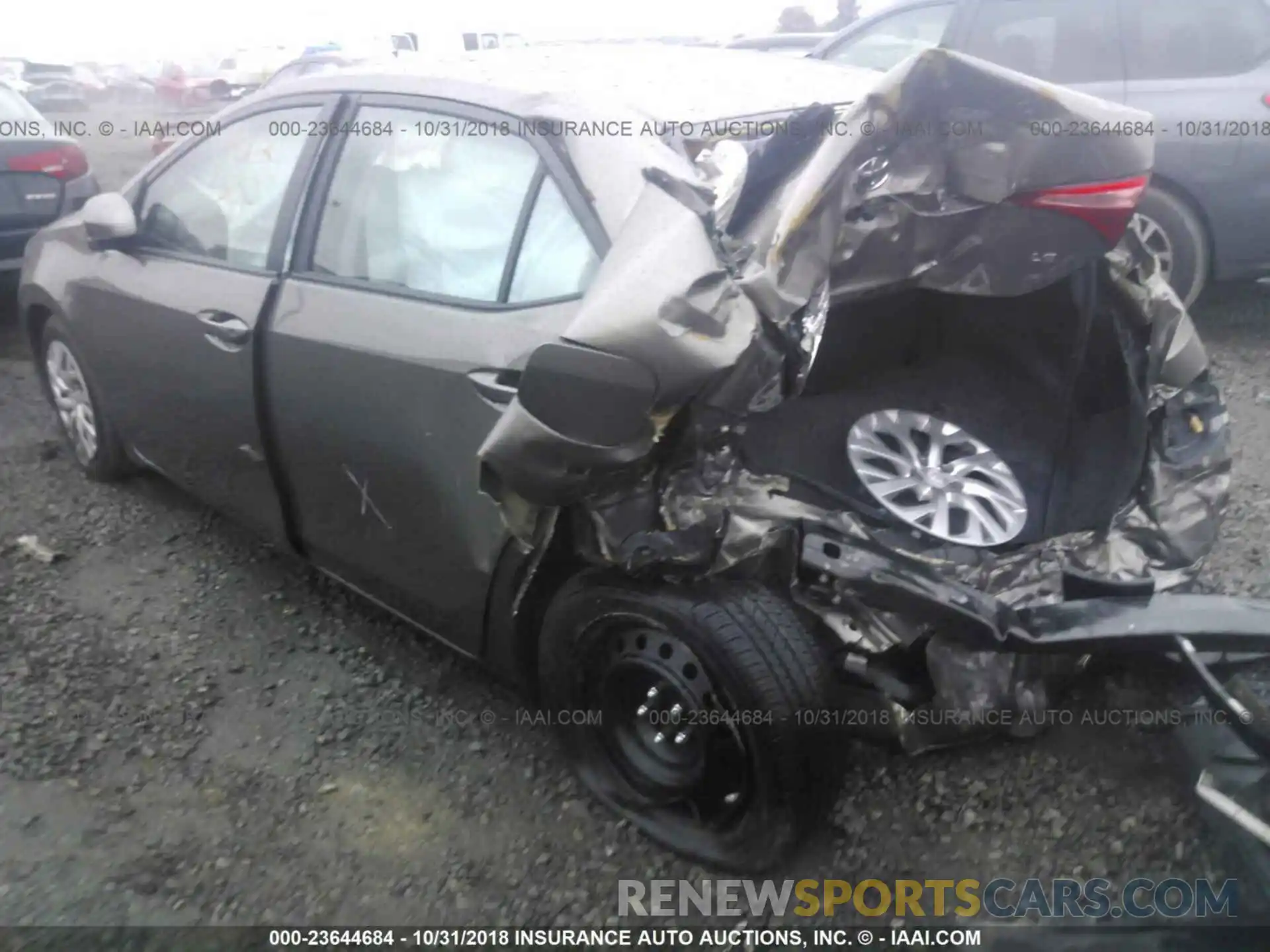 3 Photograph of a damaged car 2T1BURHE5KC149580 Toyota Corolla 2019