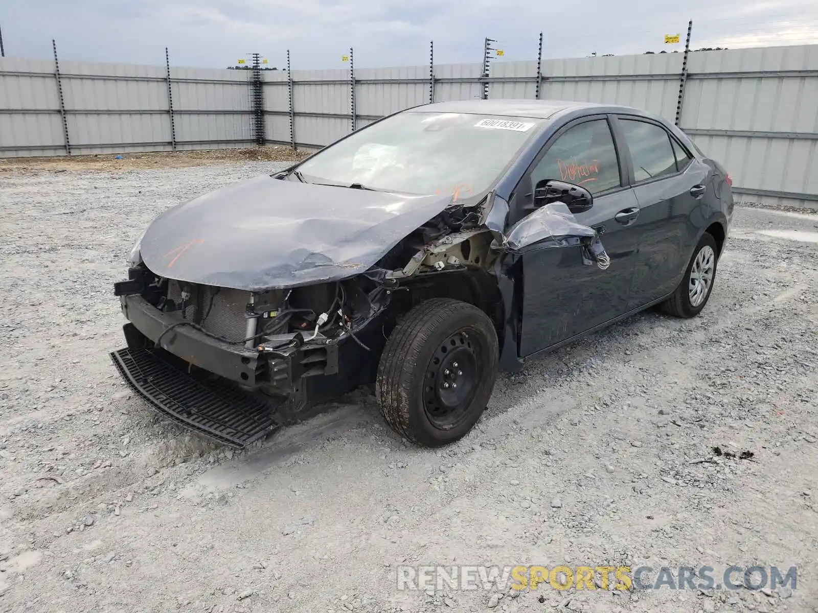 2 Photograph of a damaged car 2T1BURHE5KC151149 TOYOTA COROLLA 2019