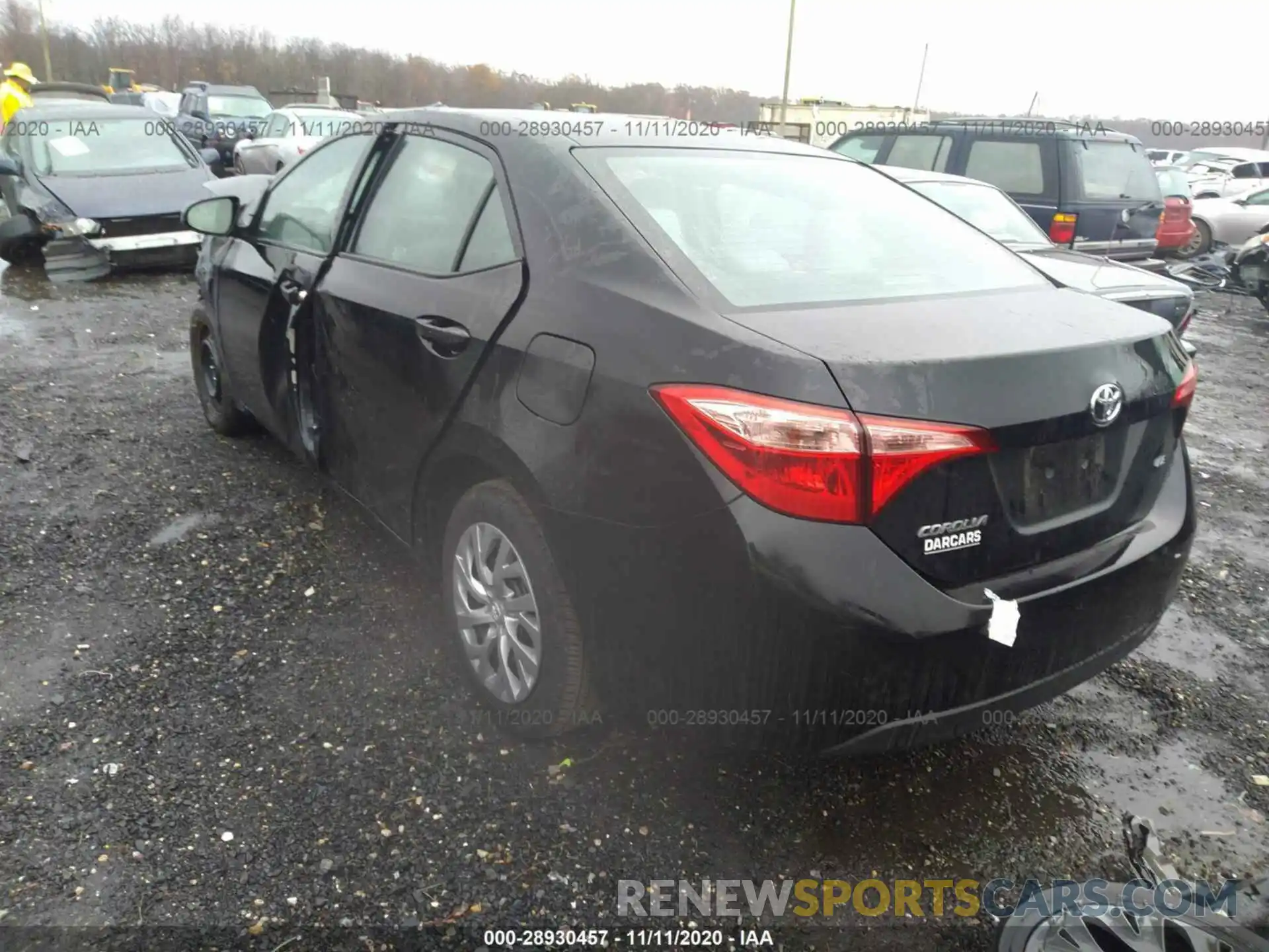 3 Photograph of a damaged car 2T1BURHE5KC152186 TOYOTA COROLLA 2019