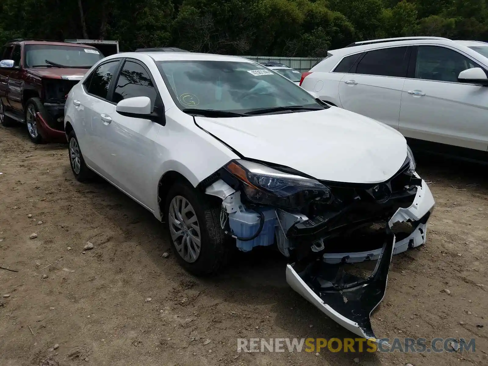 1 Photograph of a damaged car 2T1BURHE5KC152625 TOYOTA COROLLA 2019