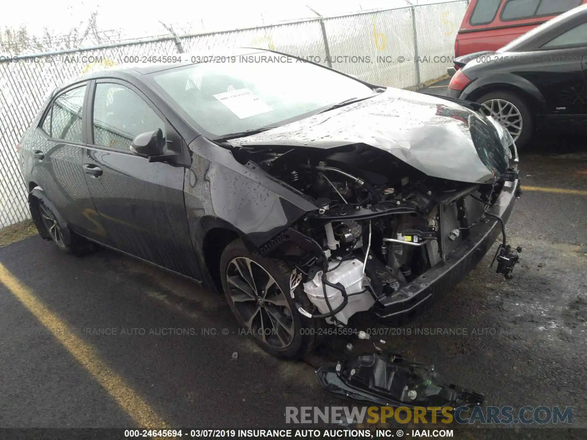 1 Photograph of a damaged car 2T1BURHE5KC153886 TOYOTA COROLLA 2019