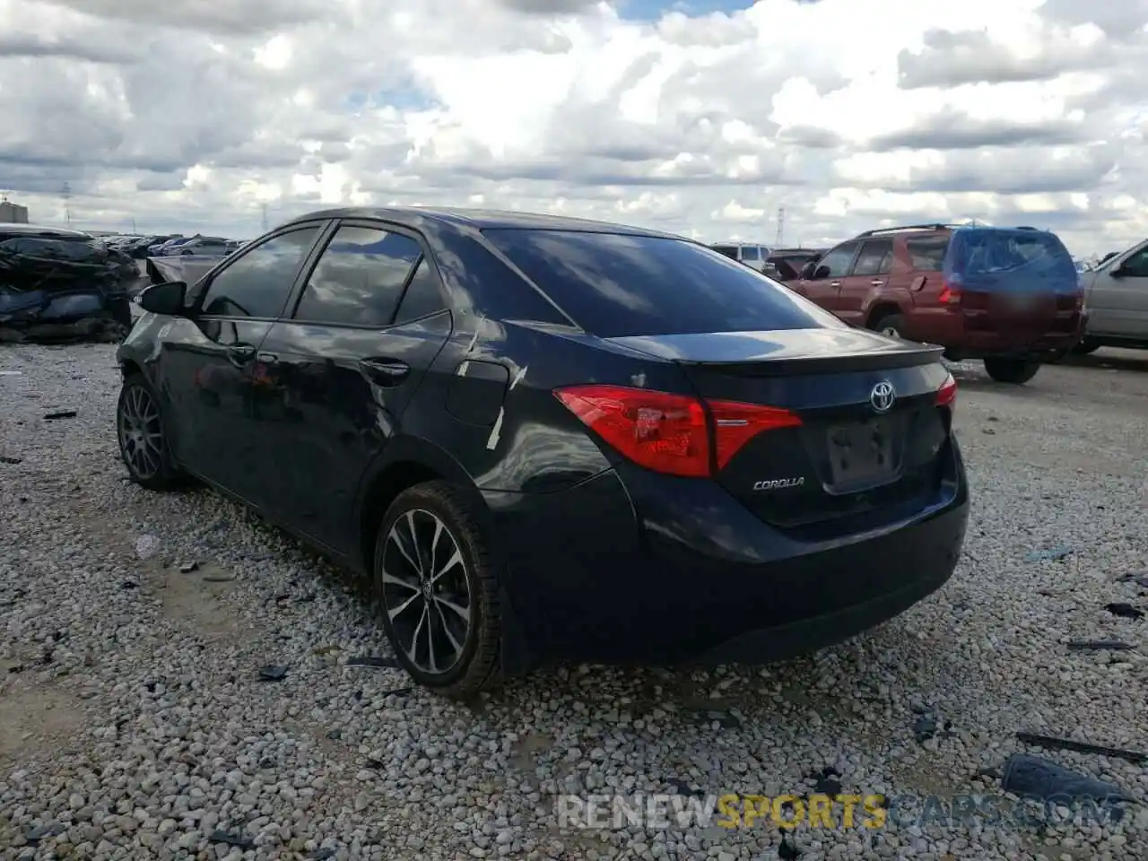 3 Photograph of a damaged car 2T1BURHE5KC154066 TOYOTA COROLLA 2019