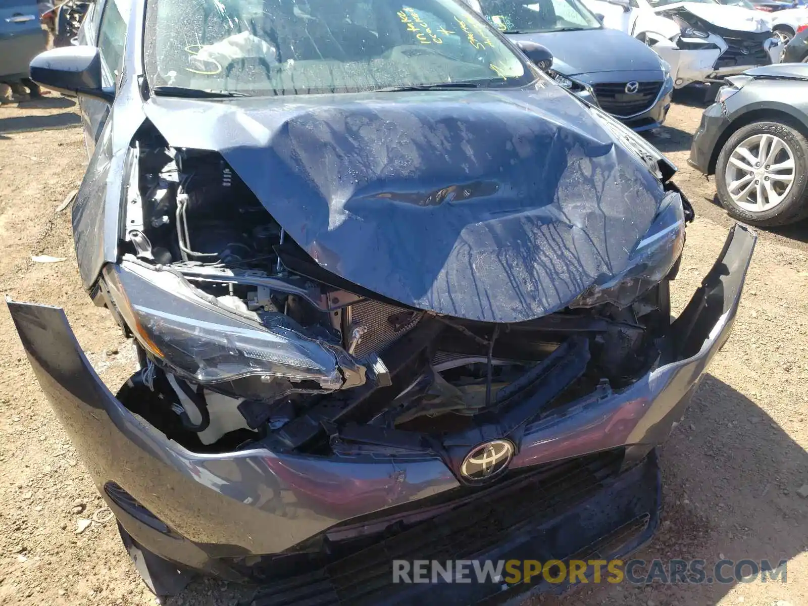 9 Photograph of a damaged car 2T1BURHE5KC154634 TOYOTA COROLLA 2019