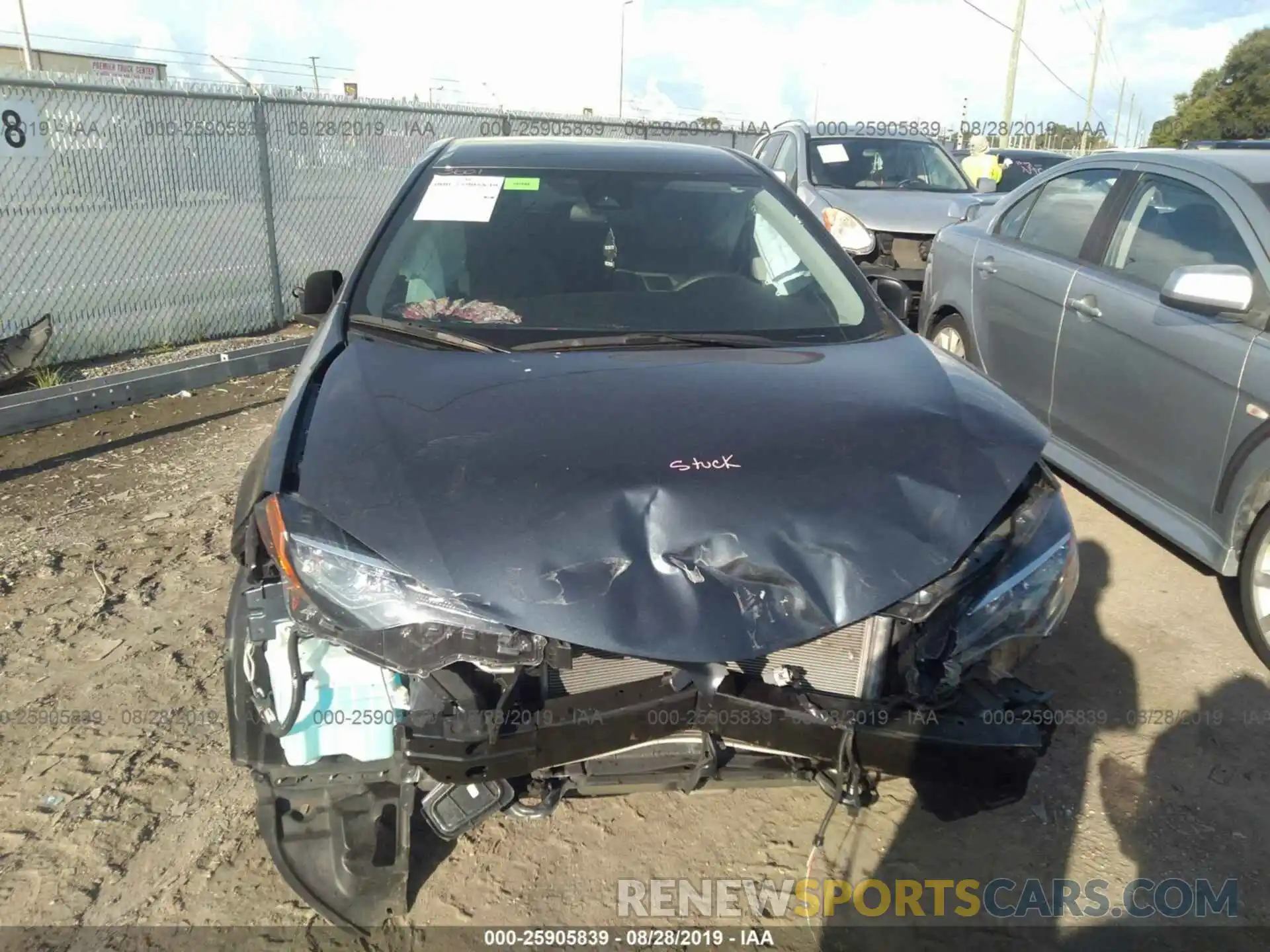 6 Photograph of a damaged car 2T1BURHE5KC155248 TOYOTA COROLLA 2019