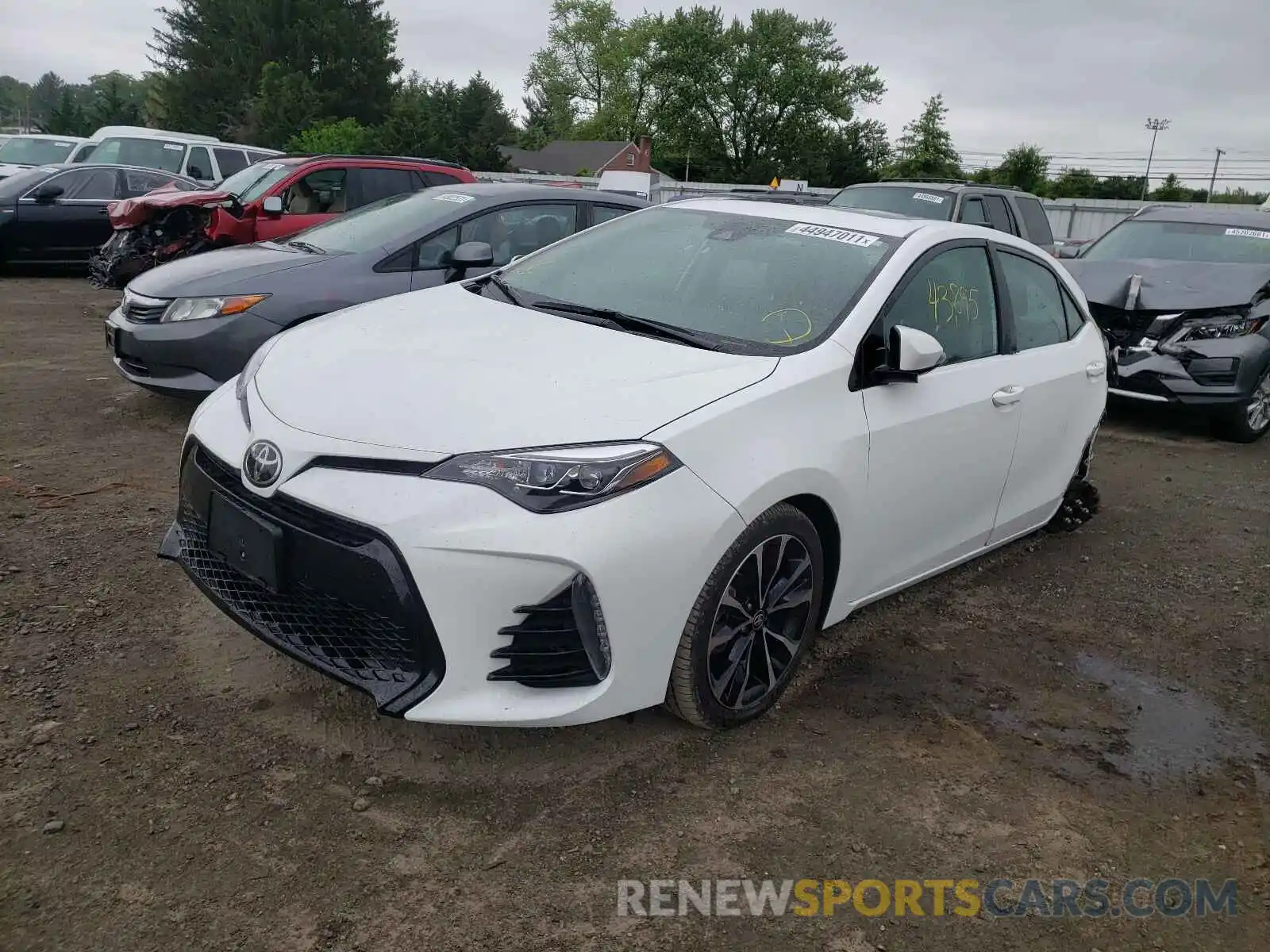 2 Photograph of a damaged car 2T1BURHE5KC156321 TOYOTA COROLLA 2019