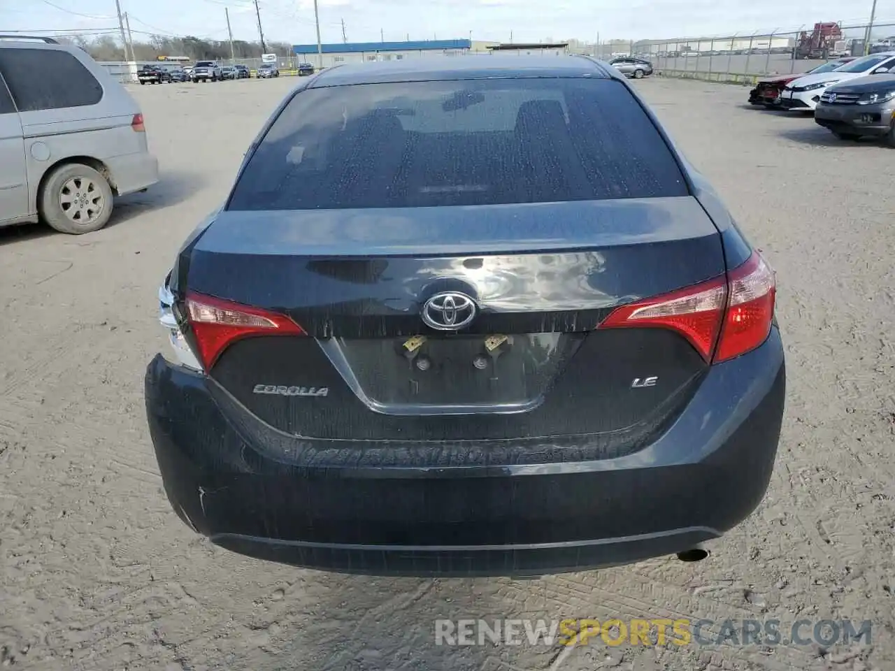 6 Photograph of a damaged car 2T1BURHE5KC156951 TOYOTA COROLLA 2019