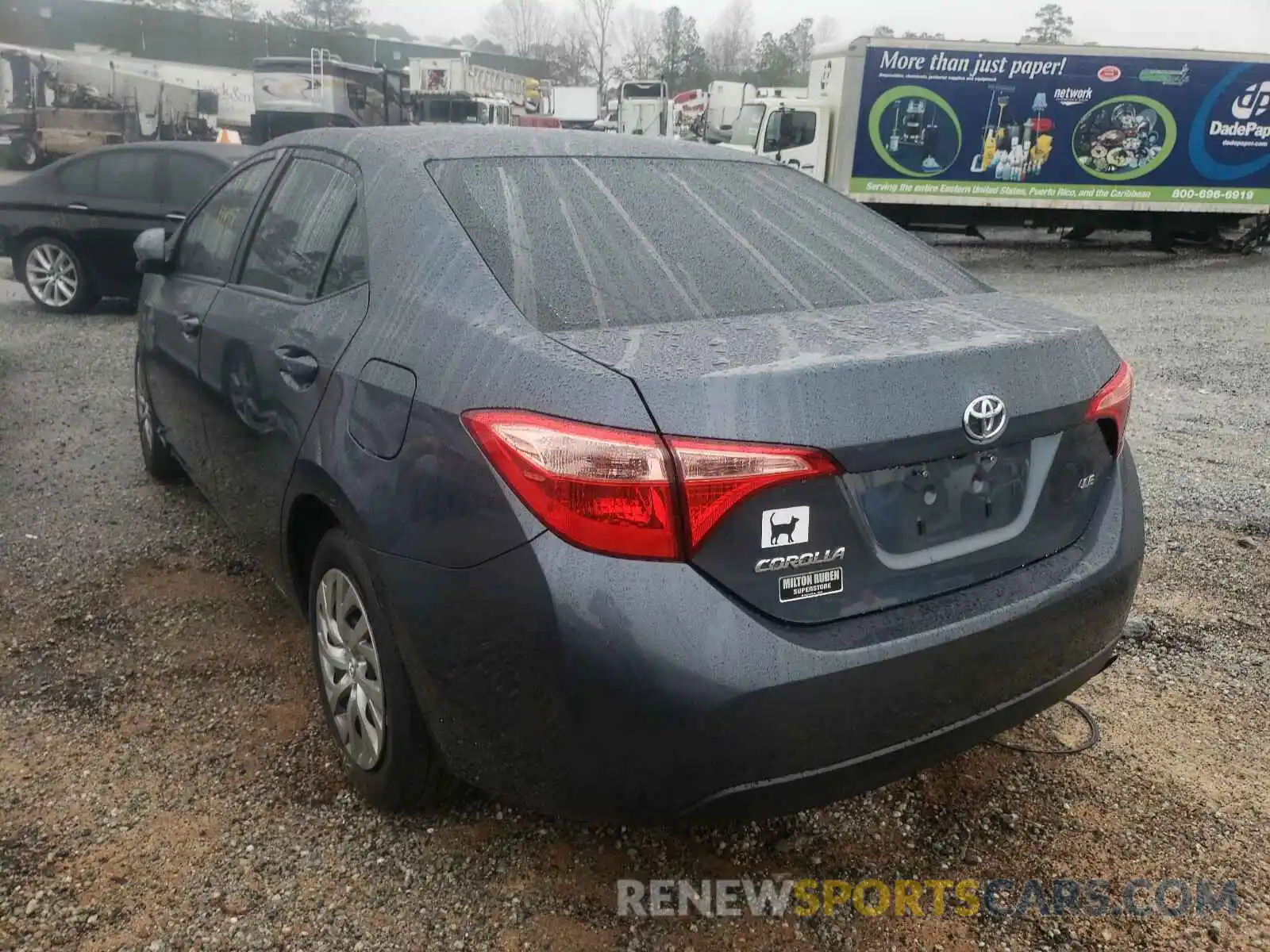 3 Photograph of a damaged car 2T1BURHE5KC157534 TOYOTA COROLLA 2019