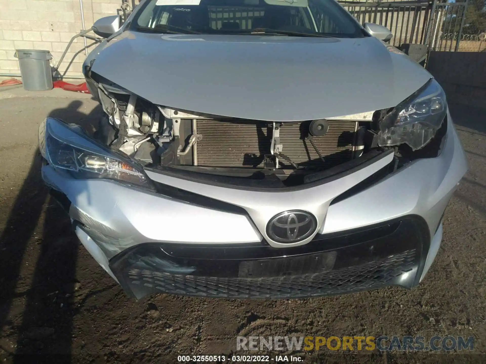 6 Photograph of a damaged car 2T1BURHE5KC157663 TOYOTA COROLLA 2019