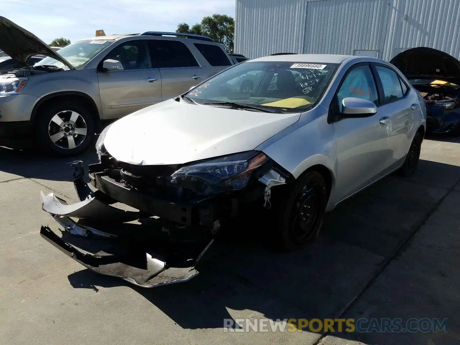 2 Photograph of a damaged car 2T1BURHE5KC157937 TOYOTA COROLLA 2019