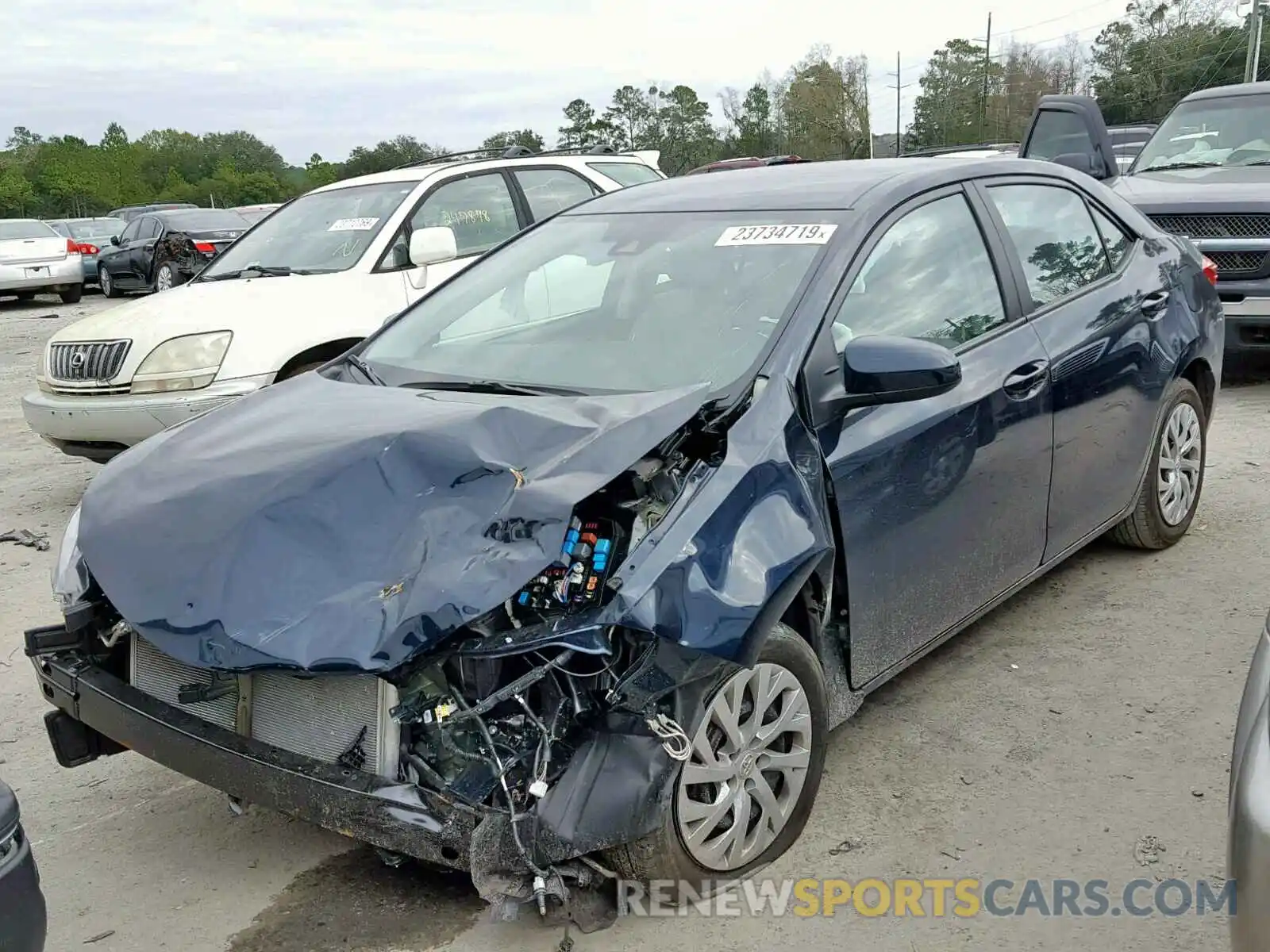 2 Photograph of a damaged car 2T1BURHE5KC159073 TOYOTA COROLLA 2019