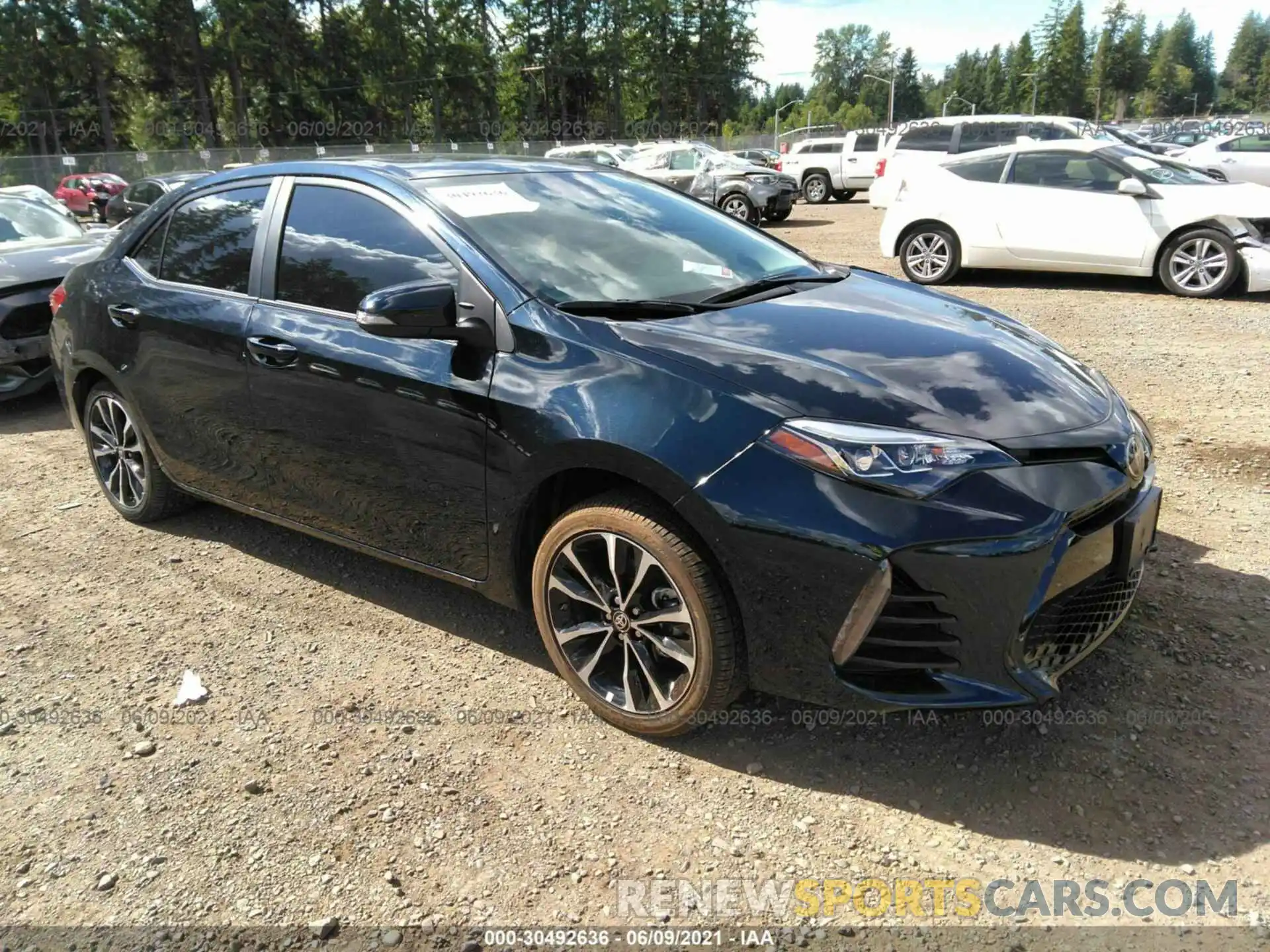 1 Photograph of a damaged car 2T1BURHE5KC159865 TOYOTA COROLLA 2019