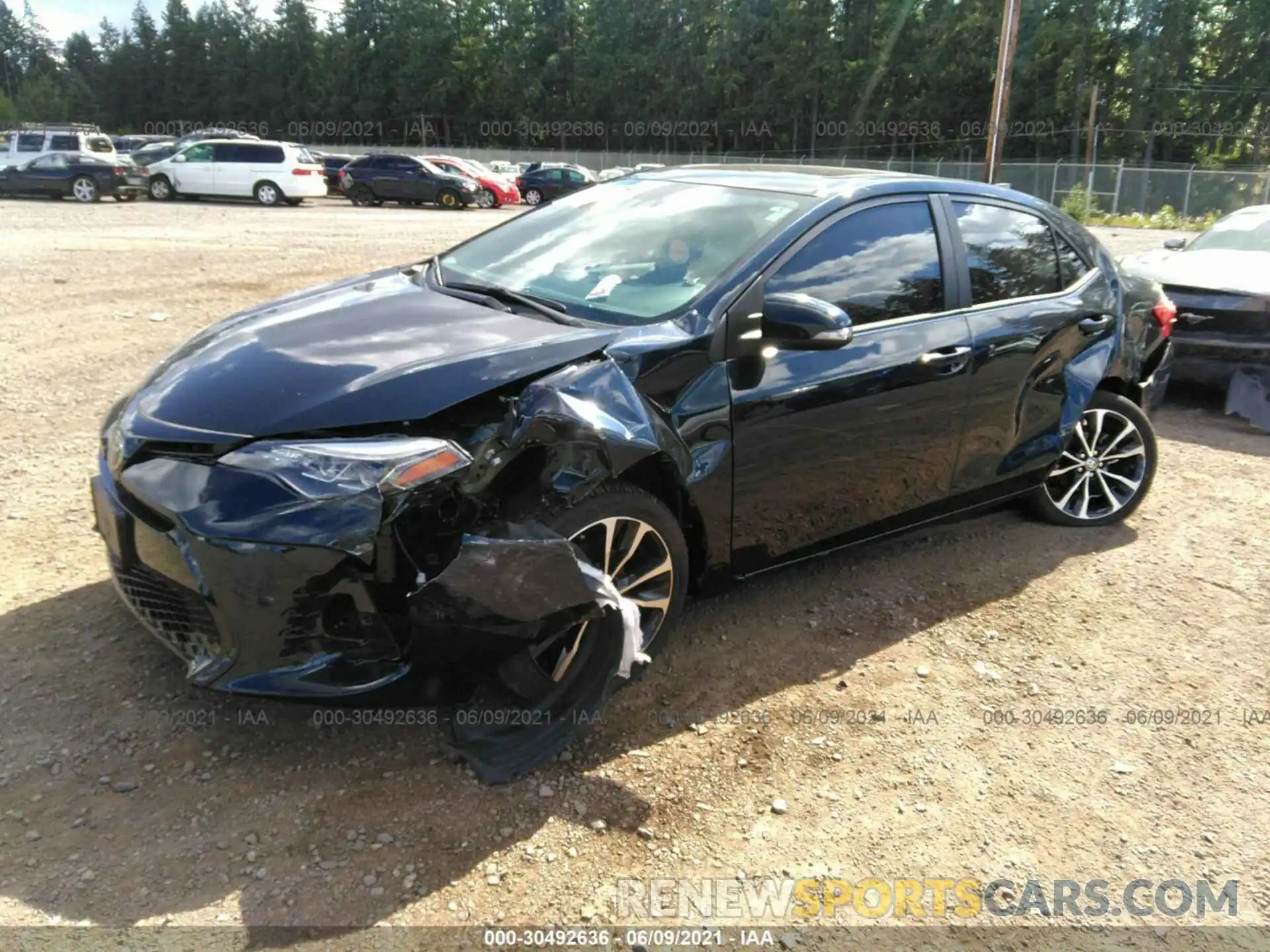 2 Фотография поврежденного автомобиля 2T1BURHE5KC159865 TOYOTA COROLLA 2019