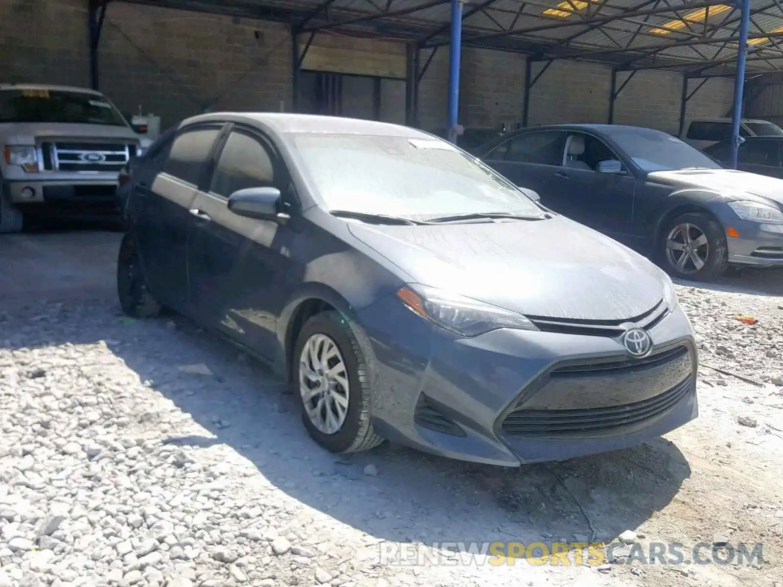 1 Photograph of a damaged car 2T1BURHE5KC160000 TOYOTA COROLLA 2019